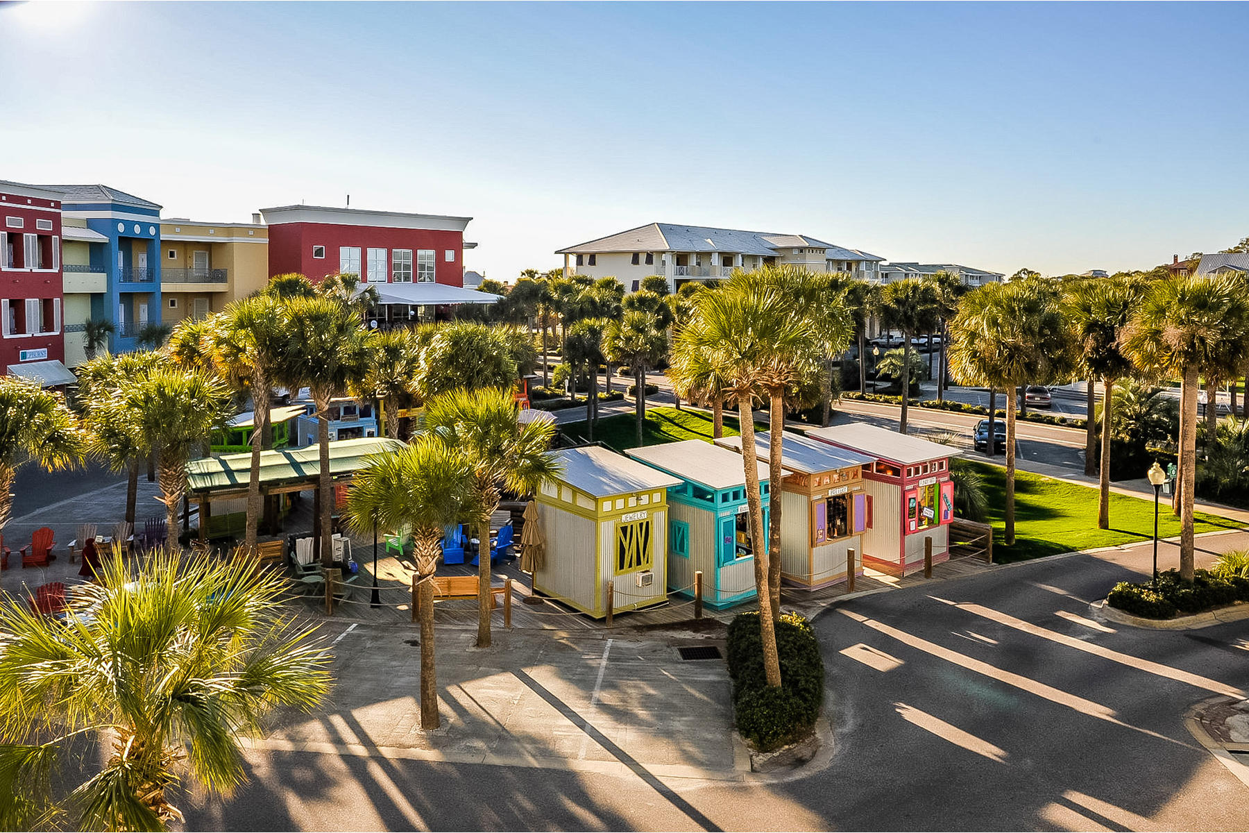 Six Palms - Residential