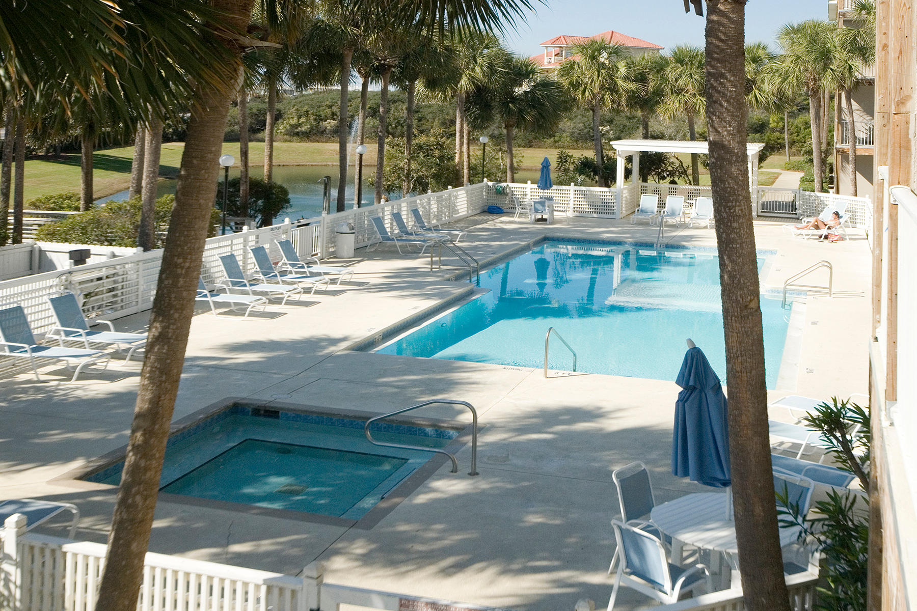 Six Palms - Residential