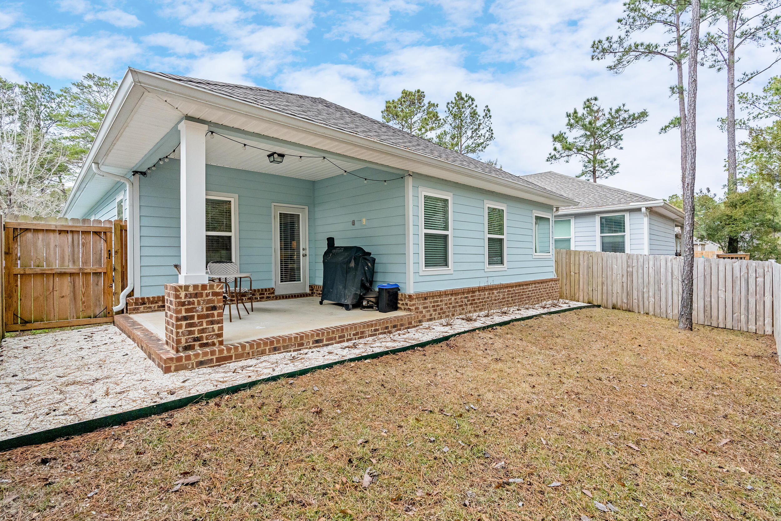 LAGRANGE LANDING - Residential