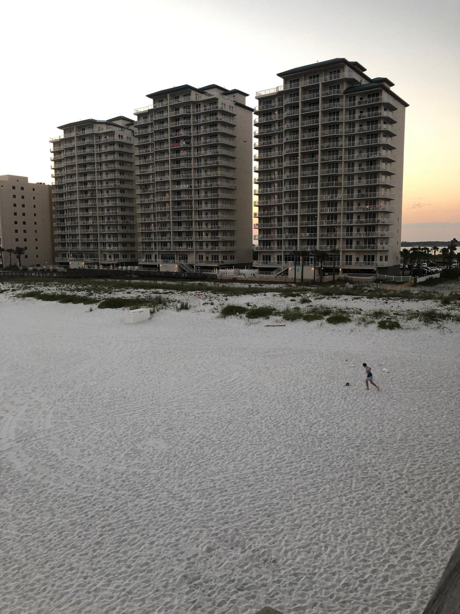 SUMMERWIND - Residential