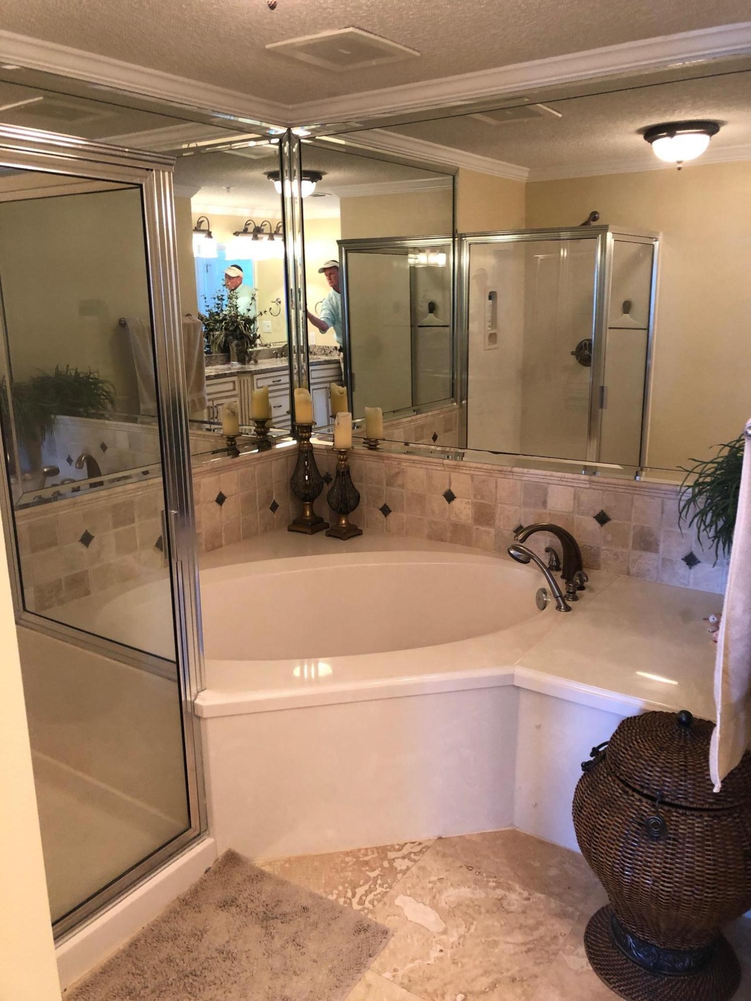 SUMMERWIND - Residential