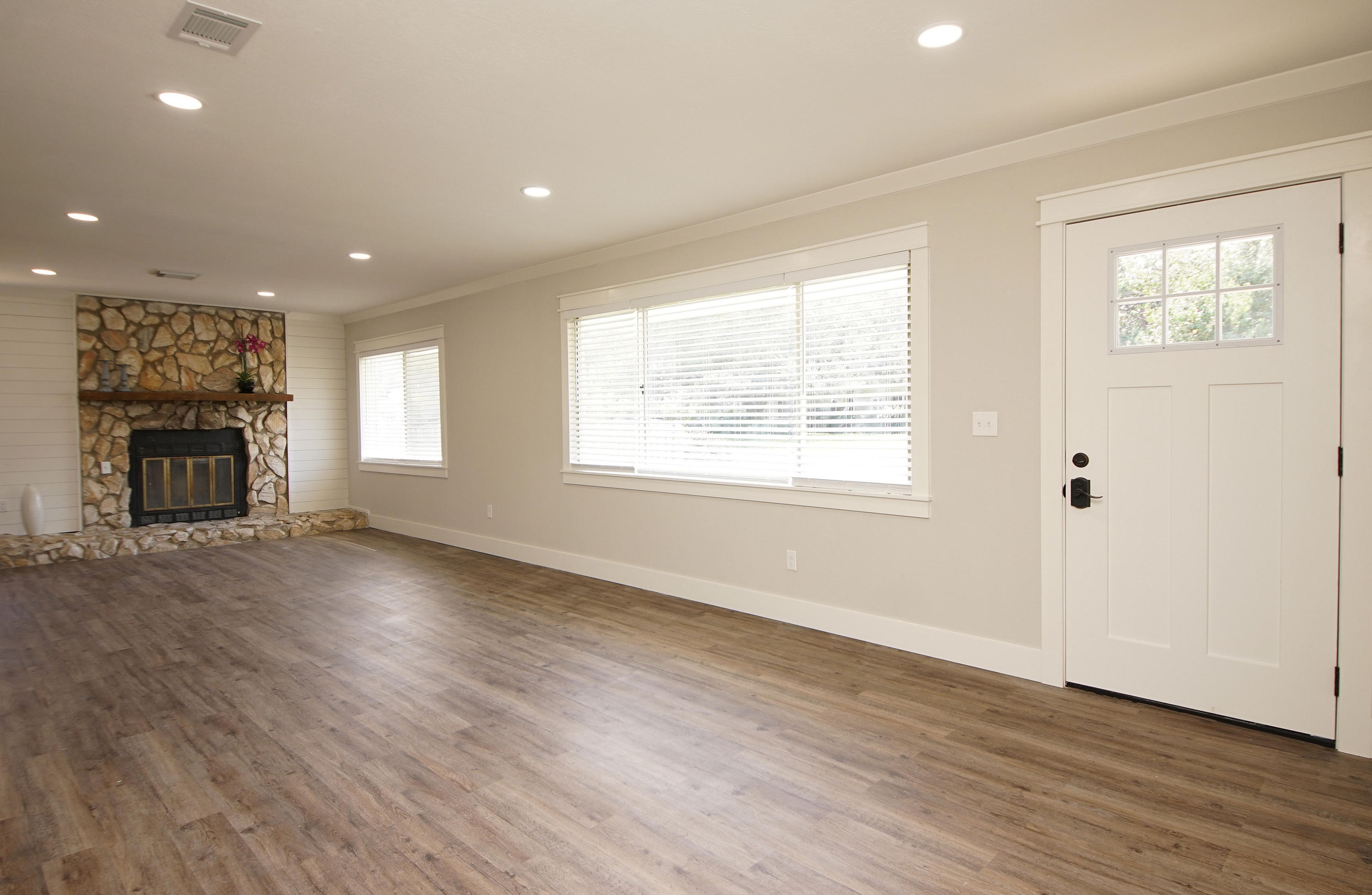 BEL AIR - Residential