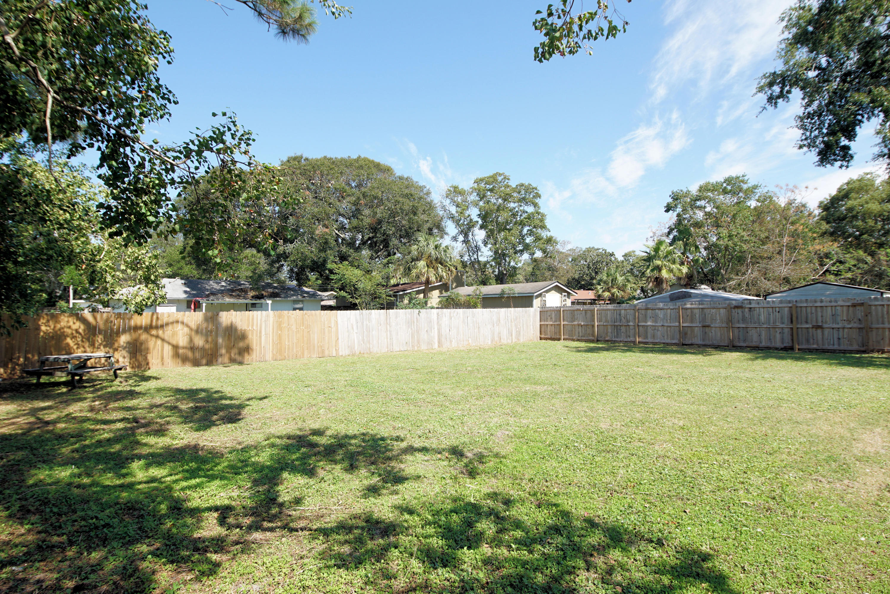 BEL AIR - Residential