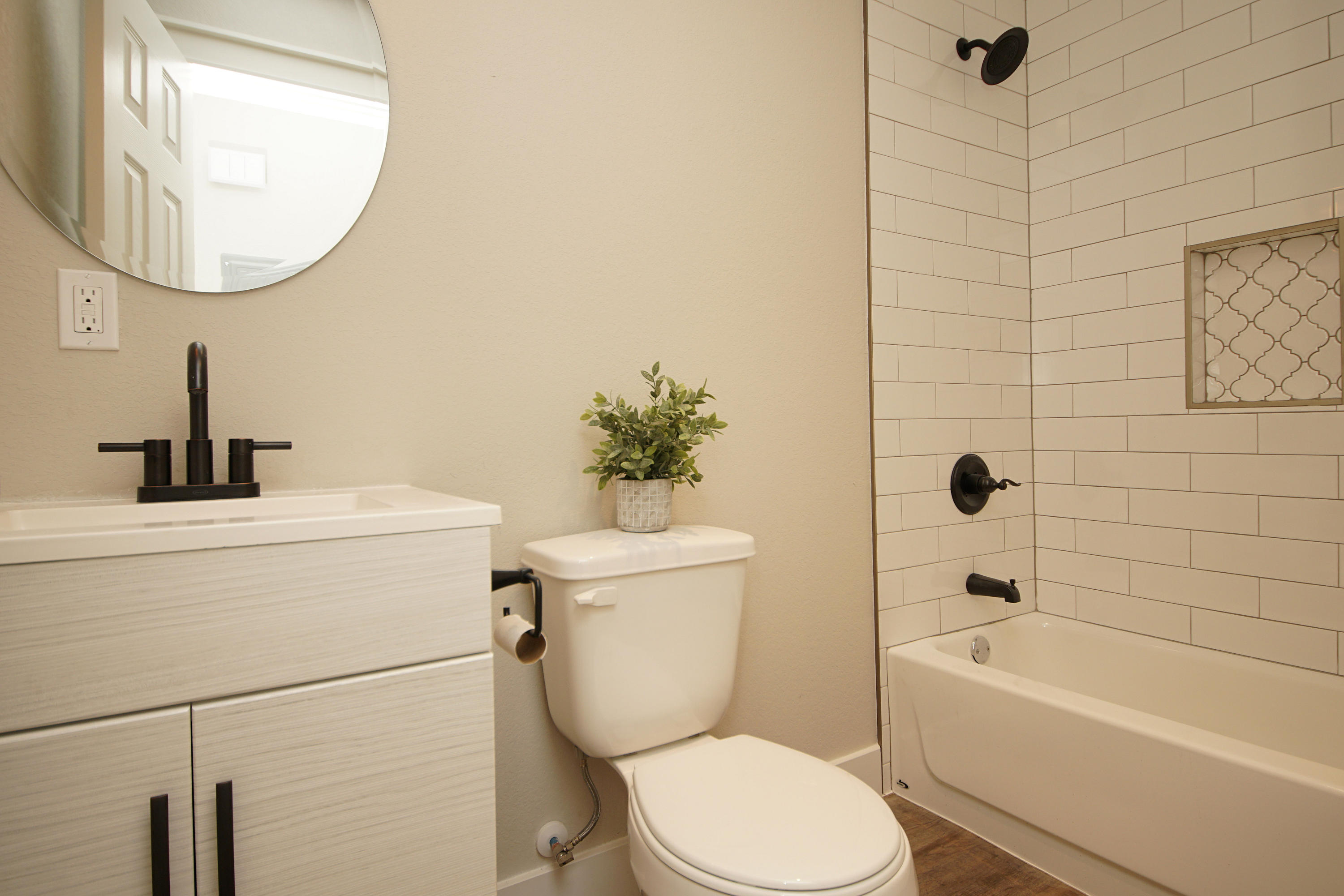 BEL AIR - Residential