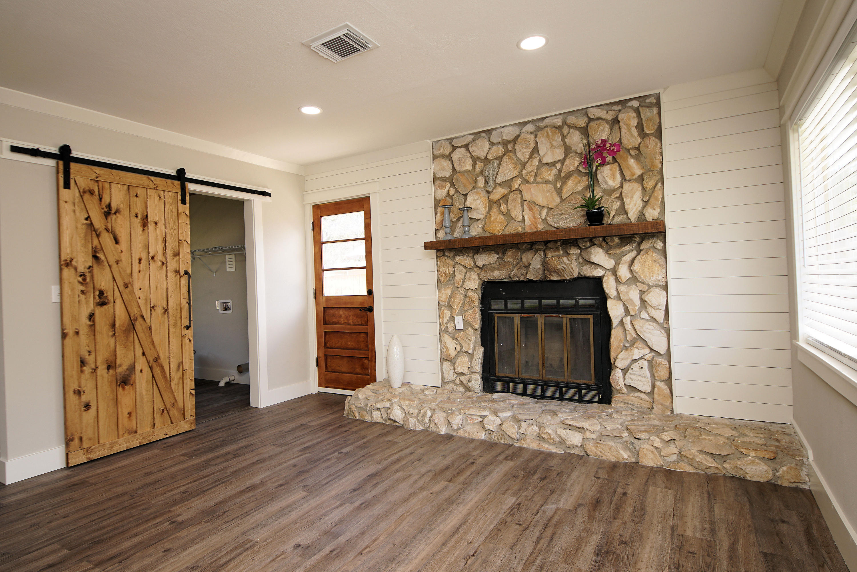 BEL AIR - Residential