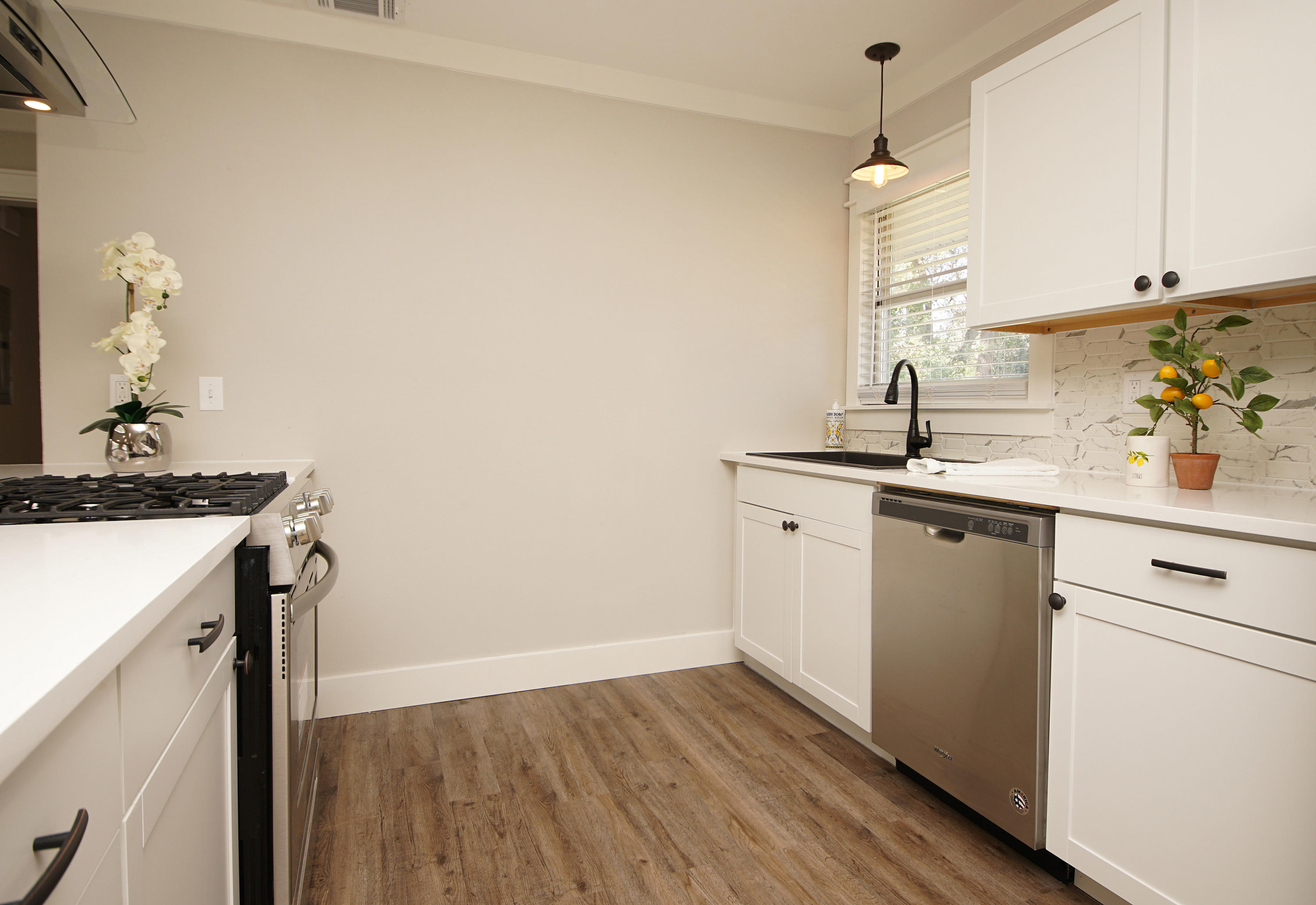 BEL AIR - Residential