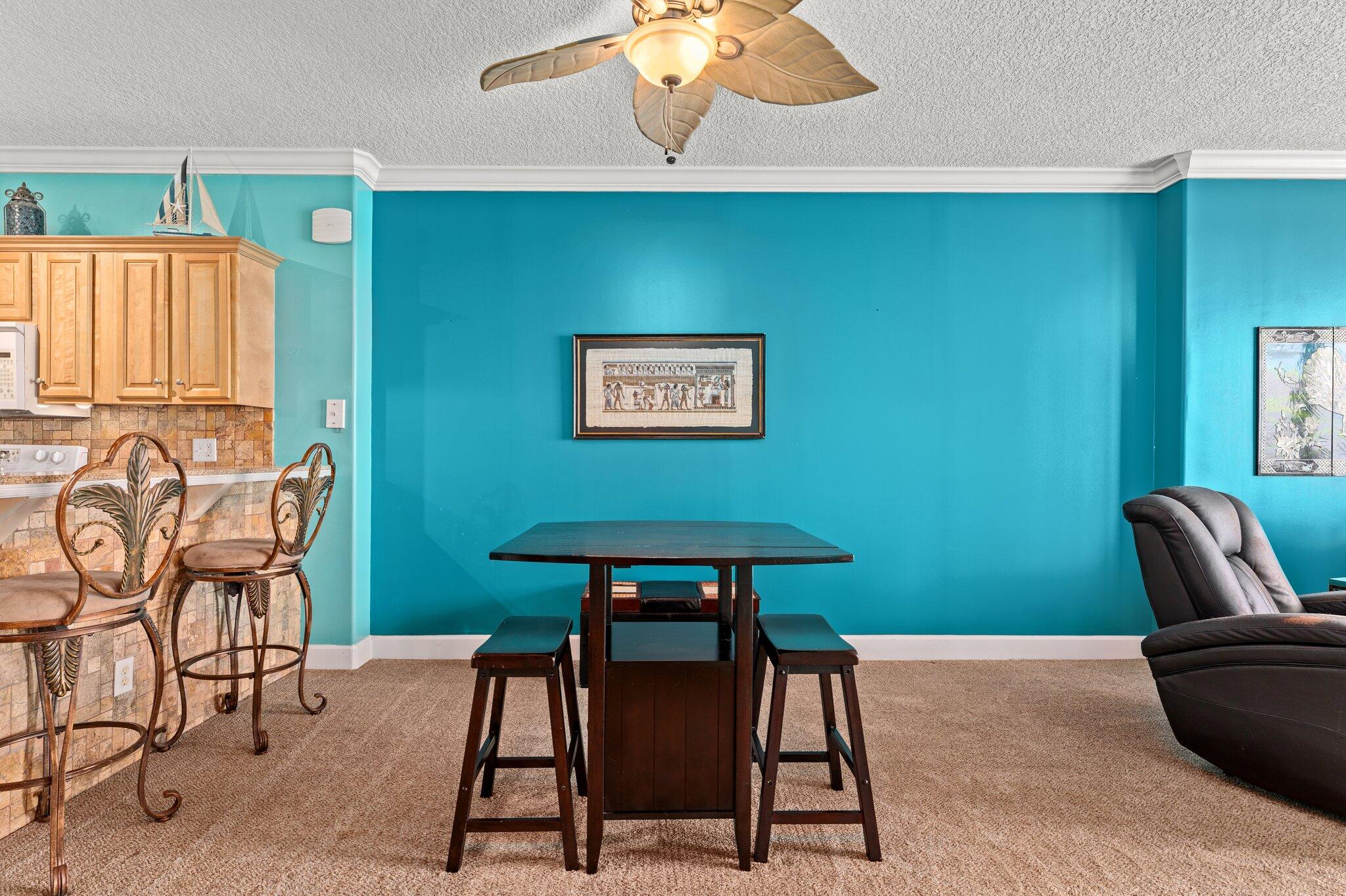 TROPIC WINDS - Residential