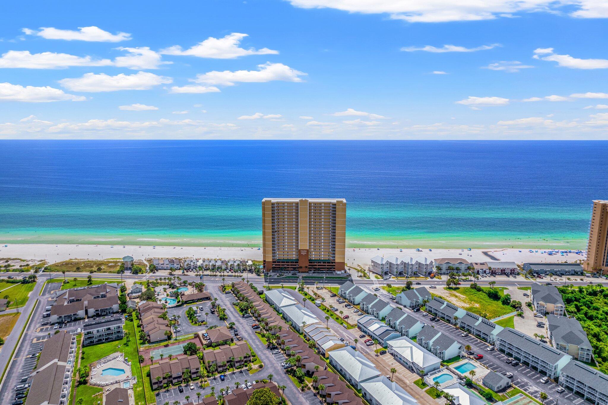 TROPIC WINDS - Residential