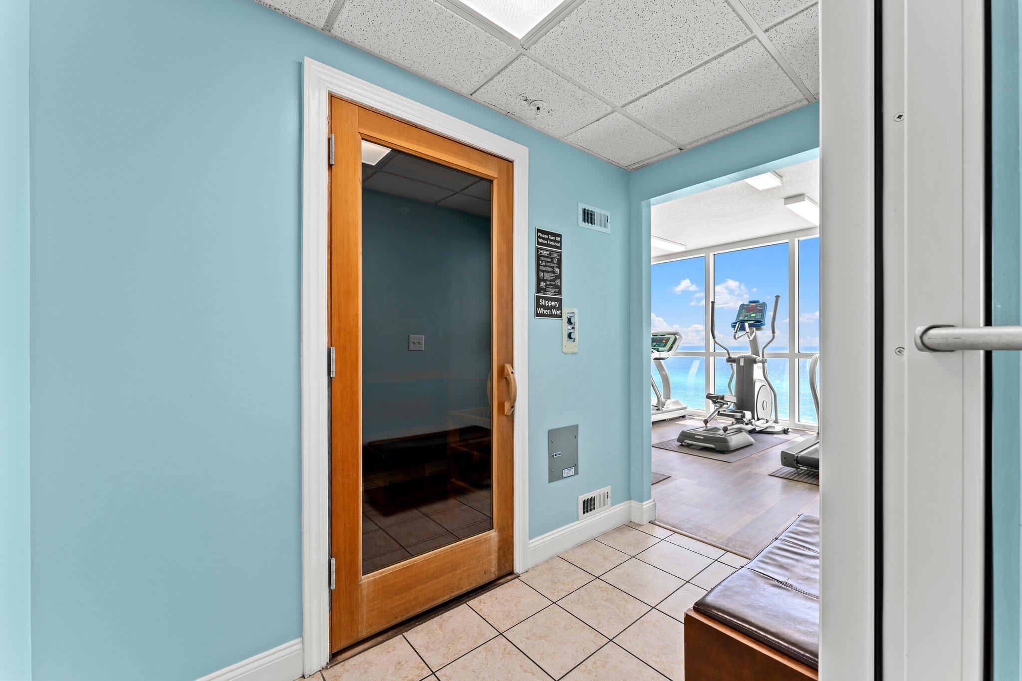 TROPIC WINDS - Residential