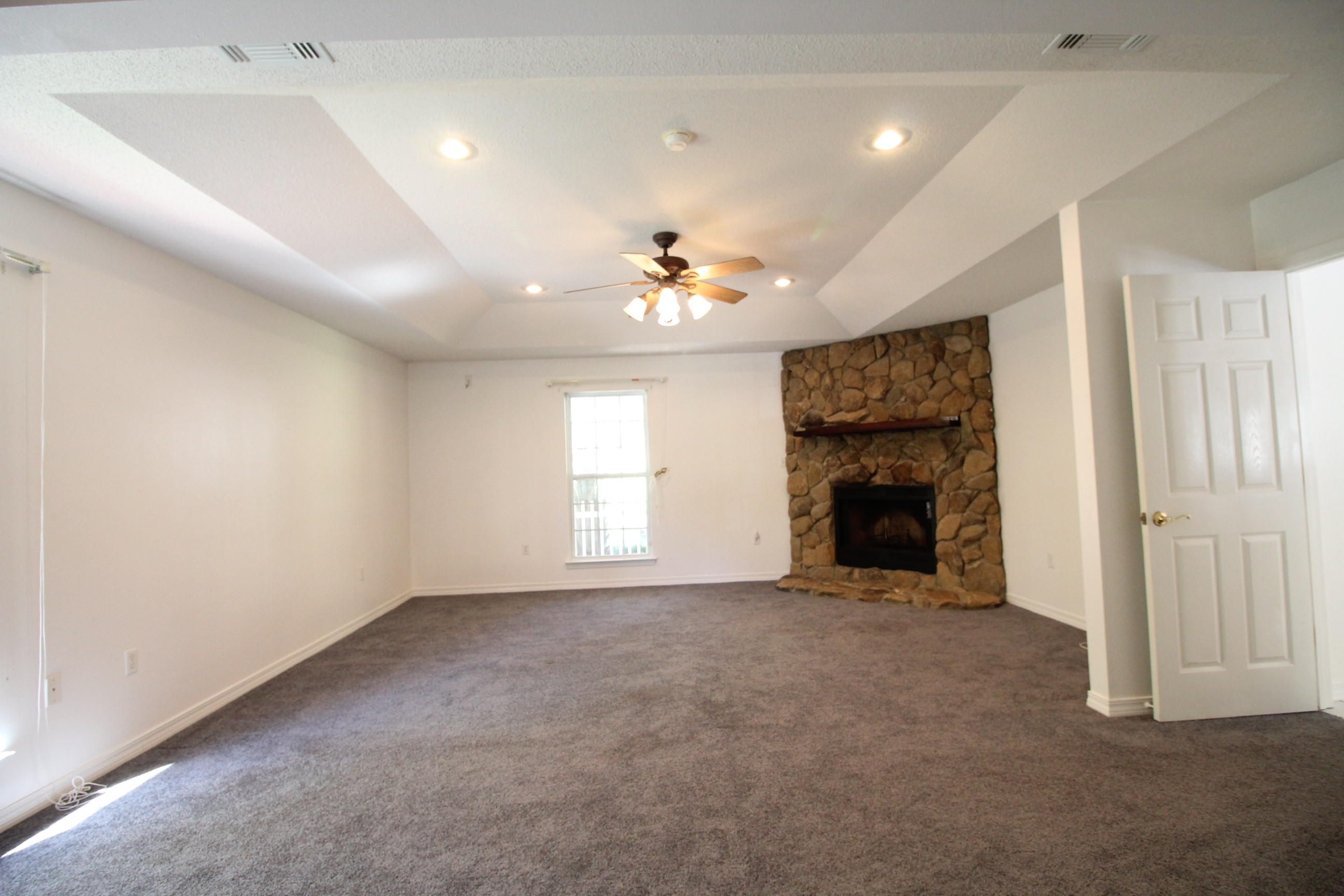 HILLTOP ACRES - Residential