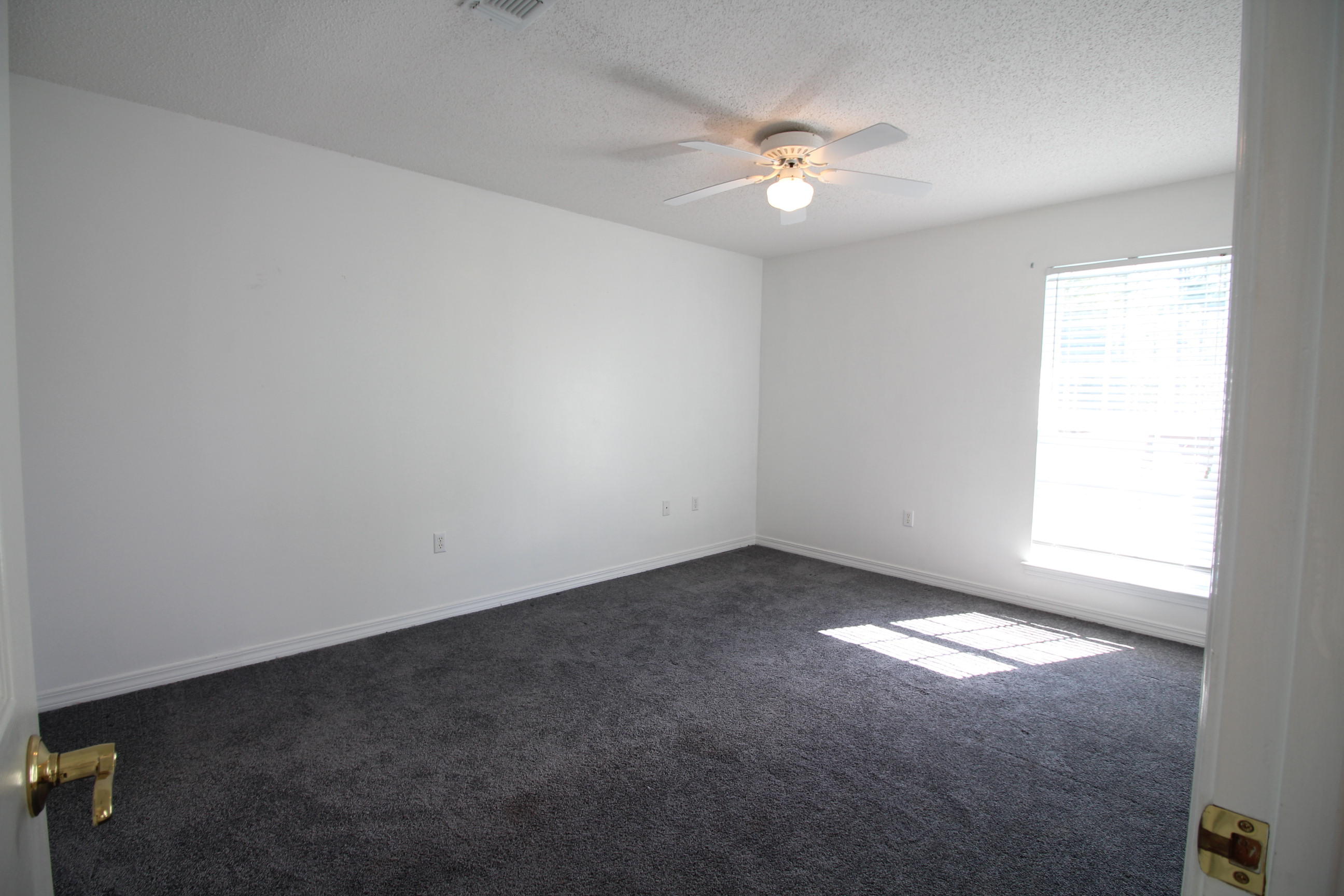 HILLTOP ACRES - Residential