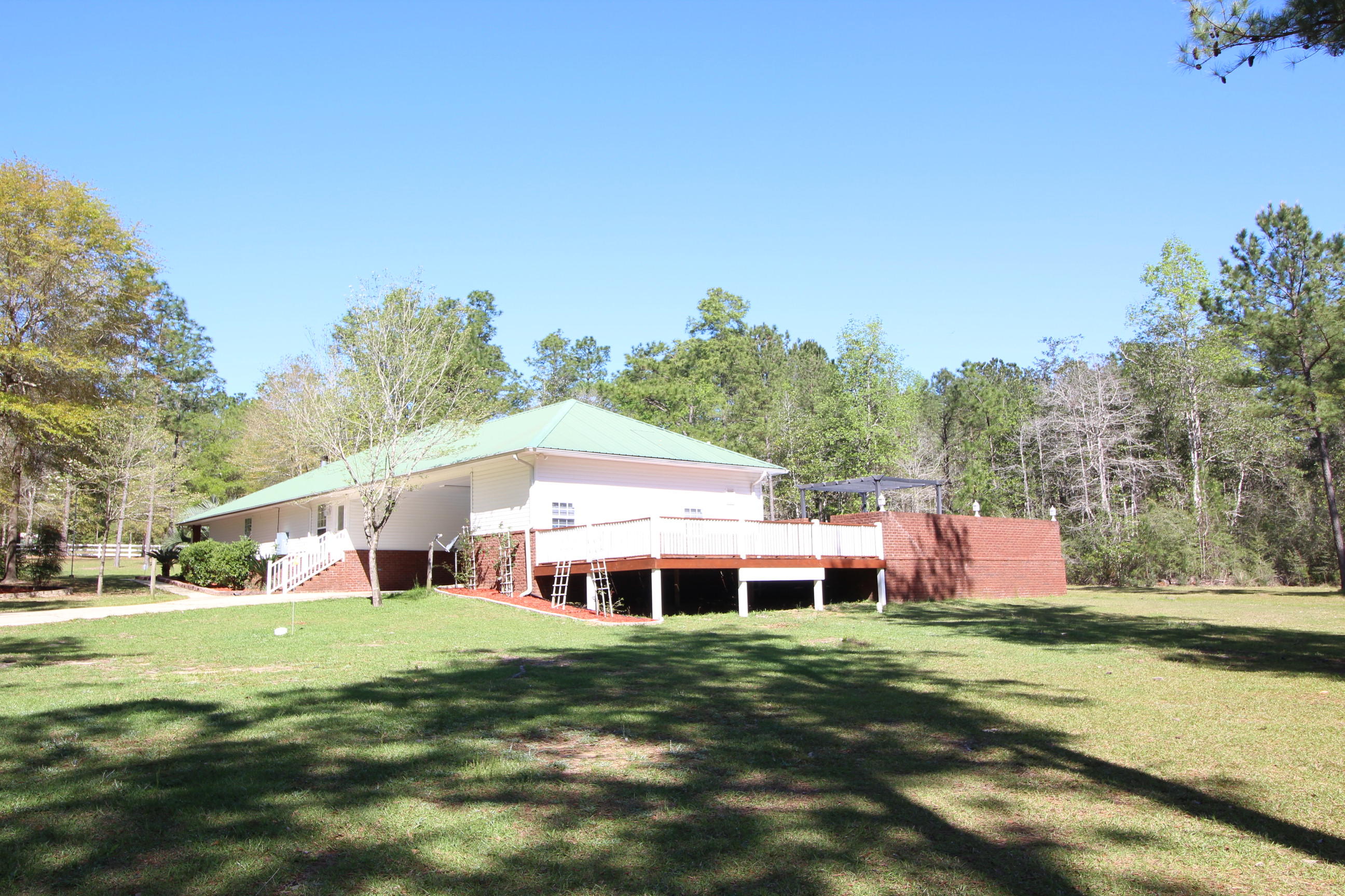 HILLTOP ACRES - Residential