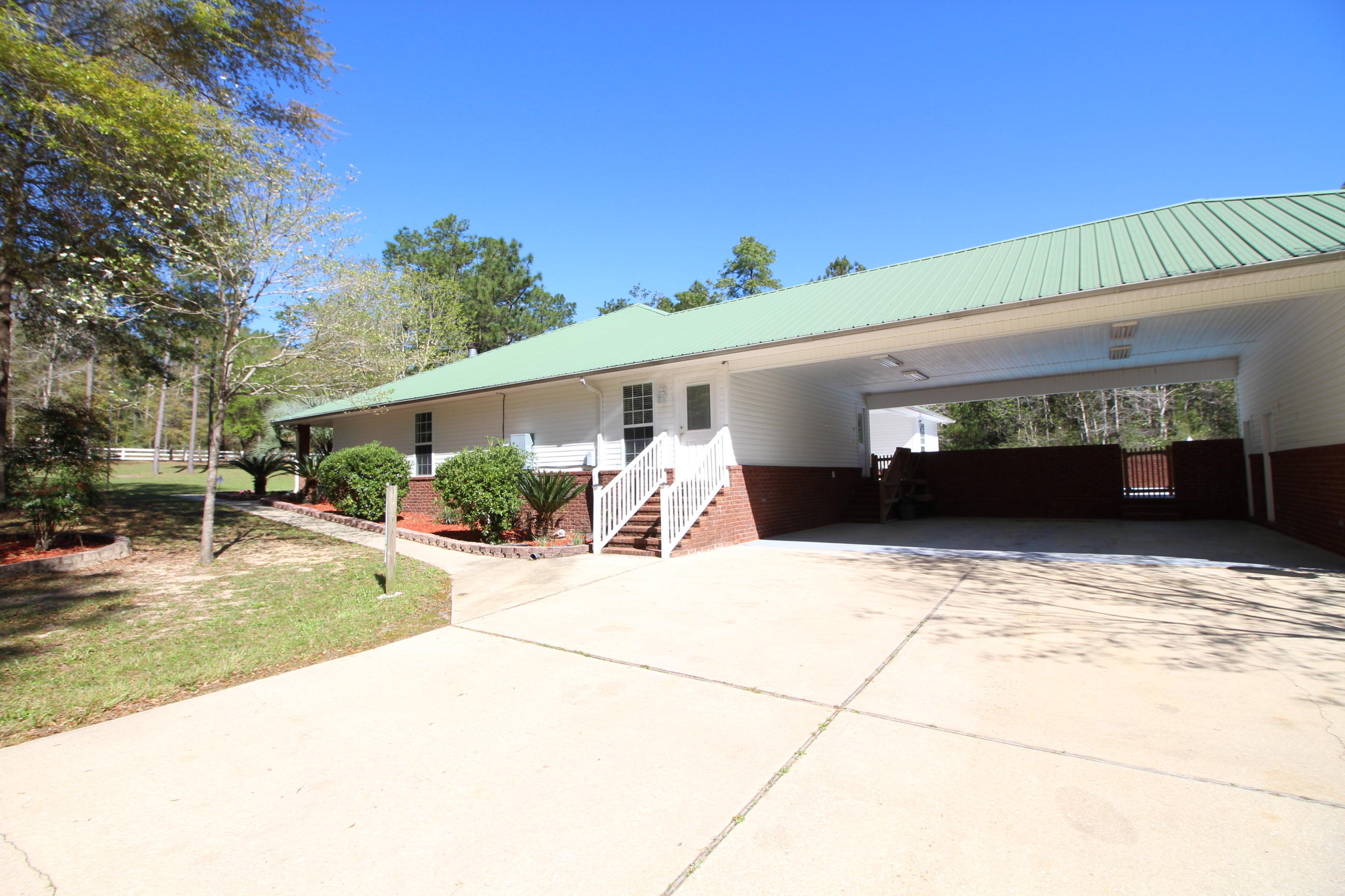 HILLTOP ACRES - Residential