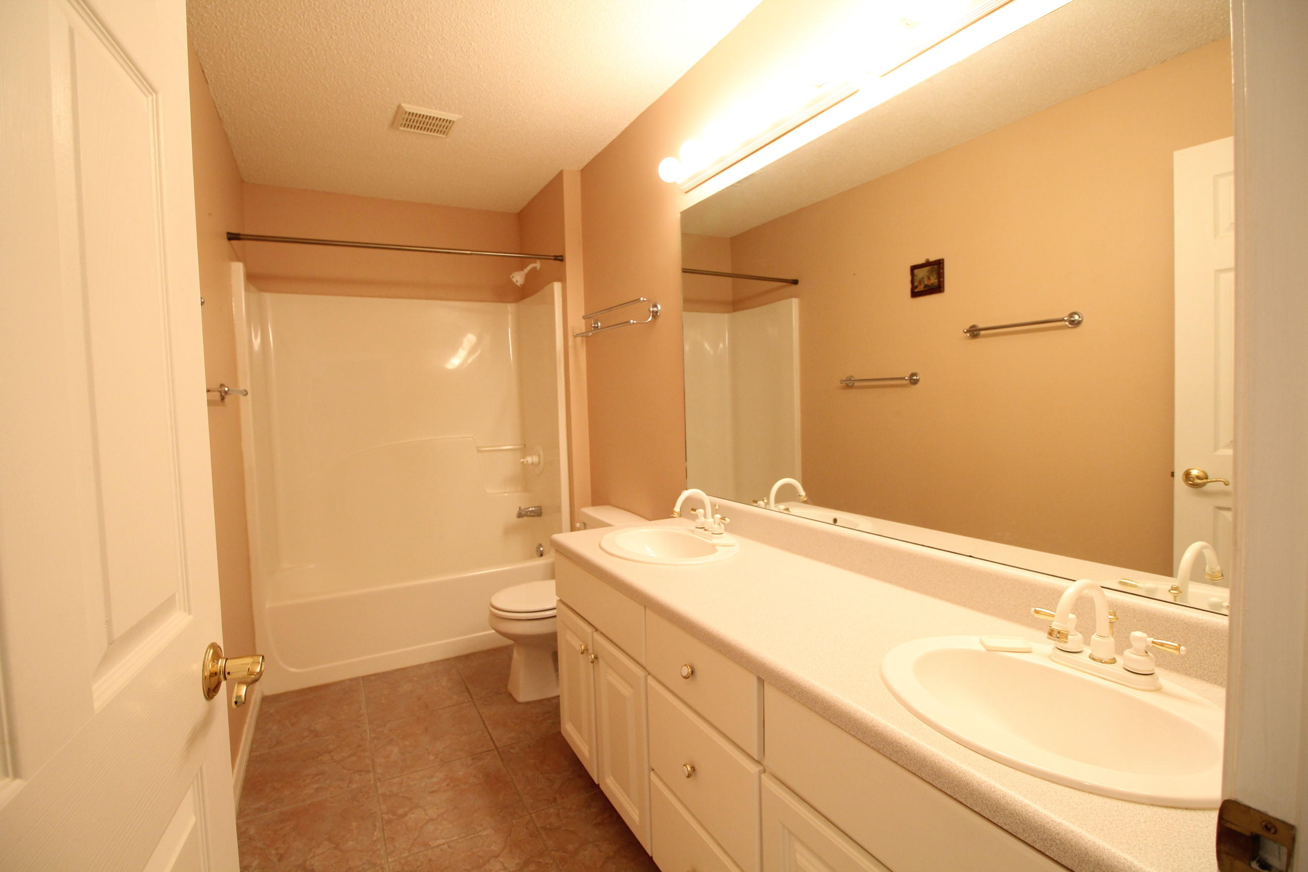 HILLTOP ACRES - Residential