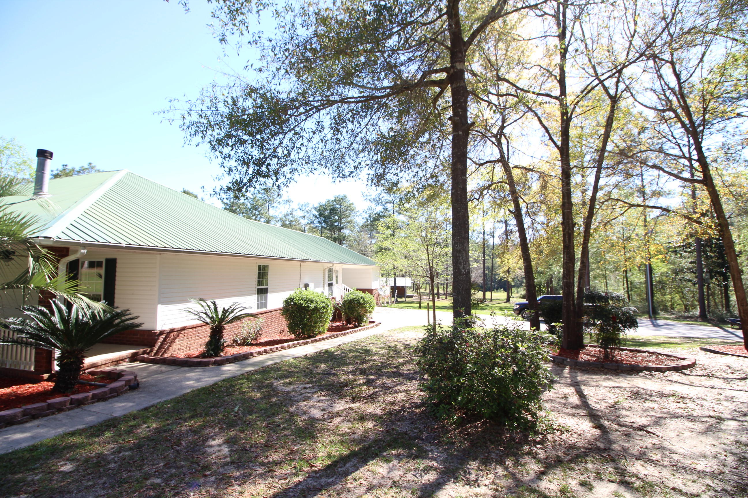 HILLTOP ACRES - Residential