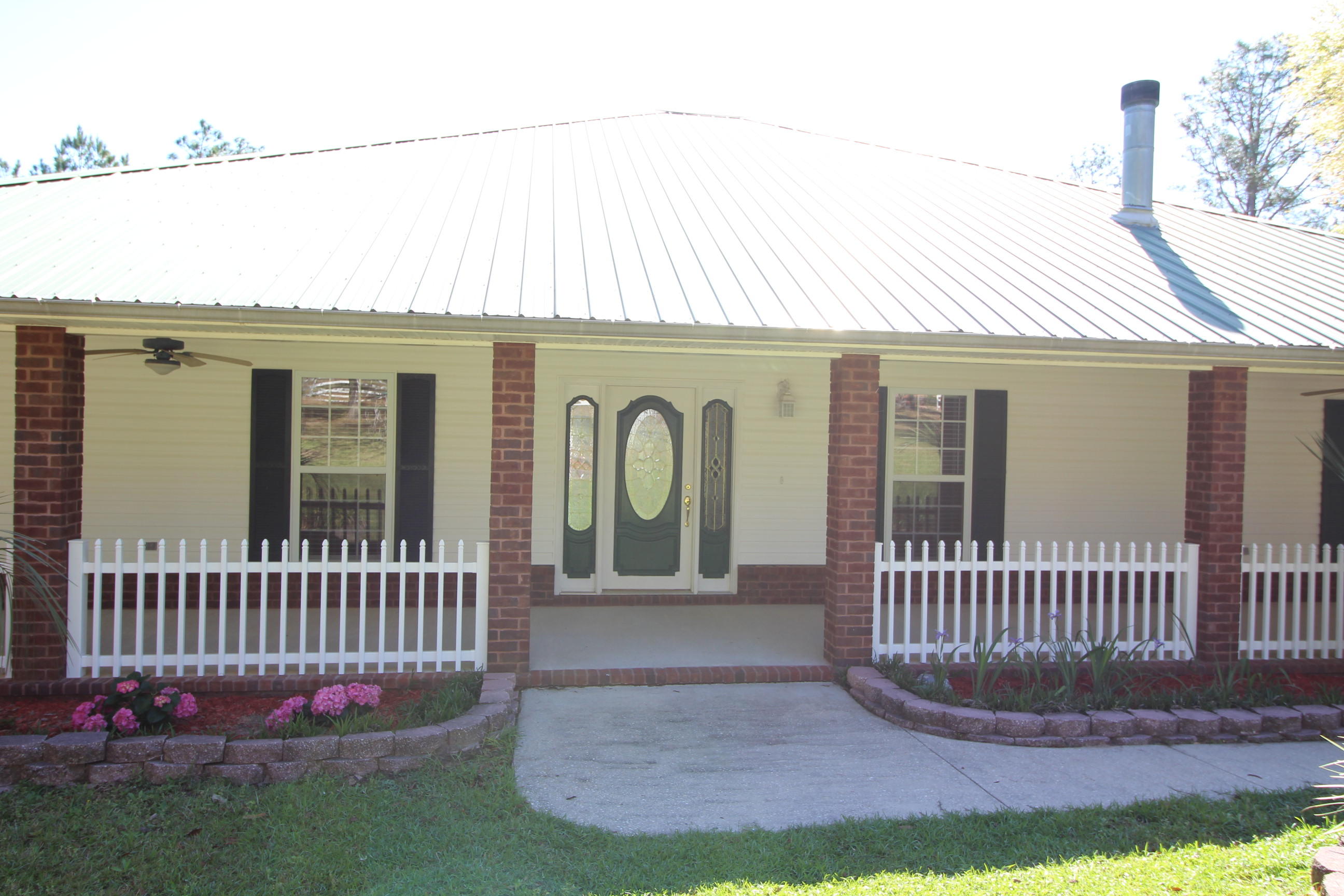 HILLTOP ACRES - Residential