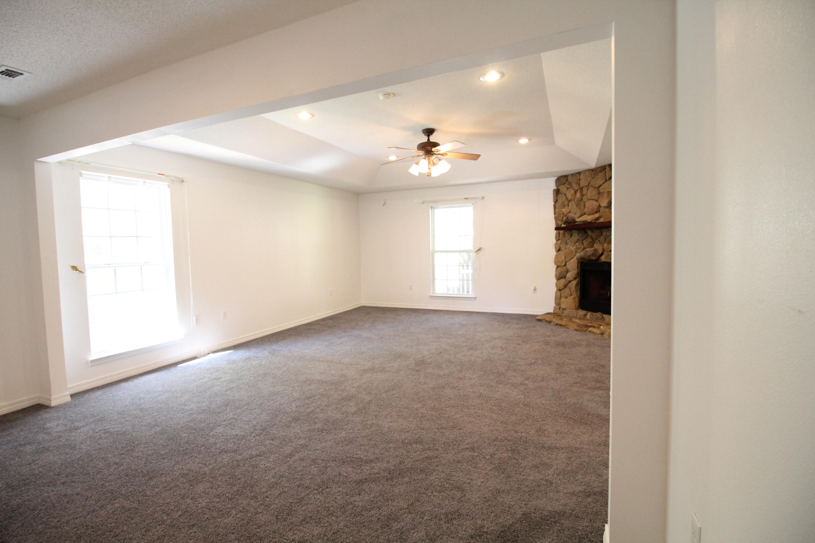 HILLTOP ACRES - Residential