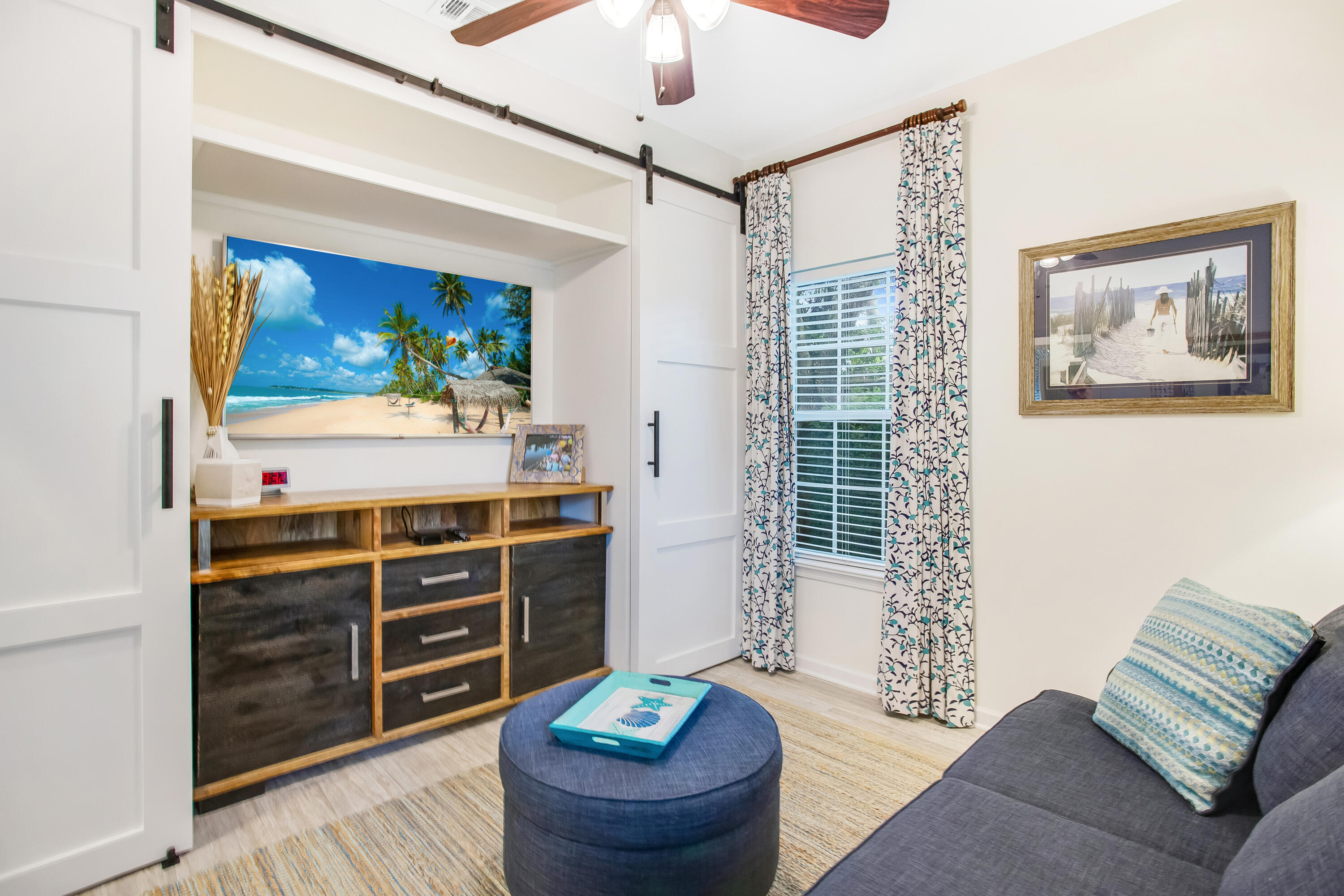 SPYGLASS T/H - Residential