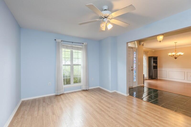 RIVERCHASE S/D PH 2 - Residential