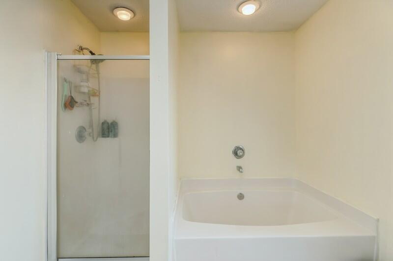 RIVERCHASE S/D PH 2 - Residential