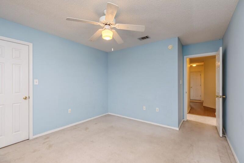 RIVERCHASE S/D PH 2 - Residential