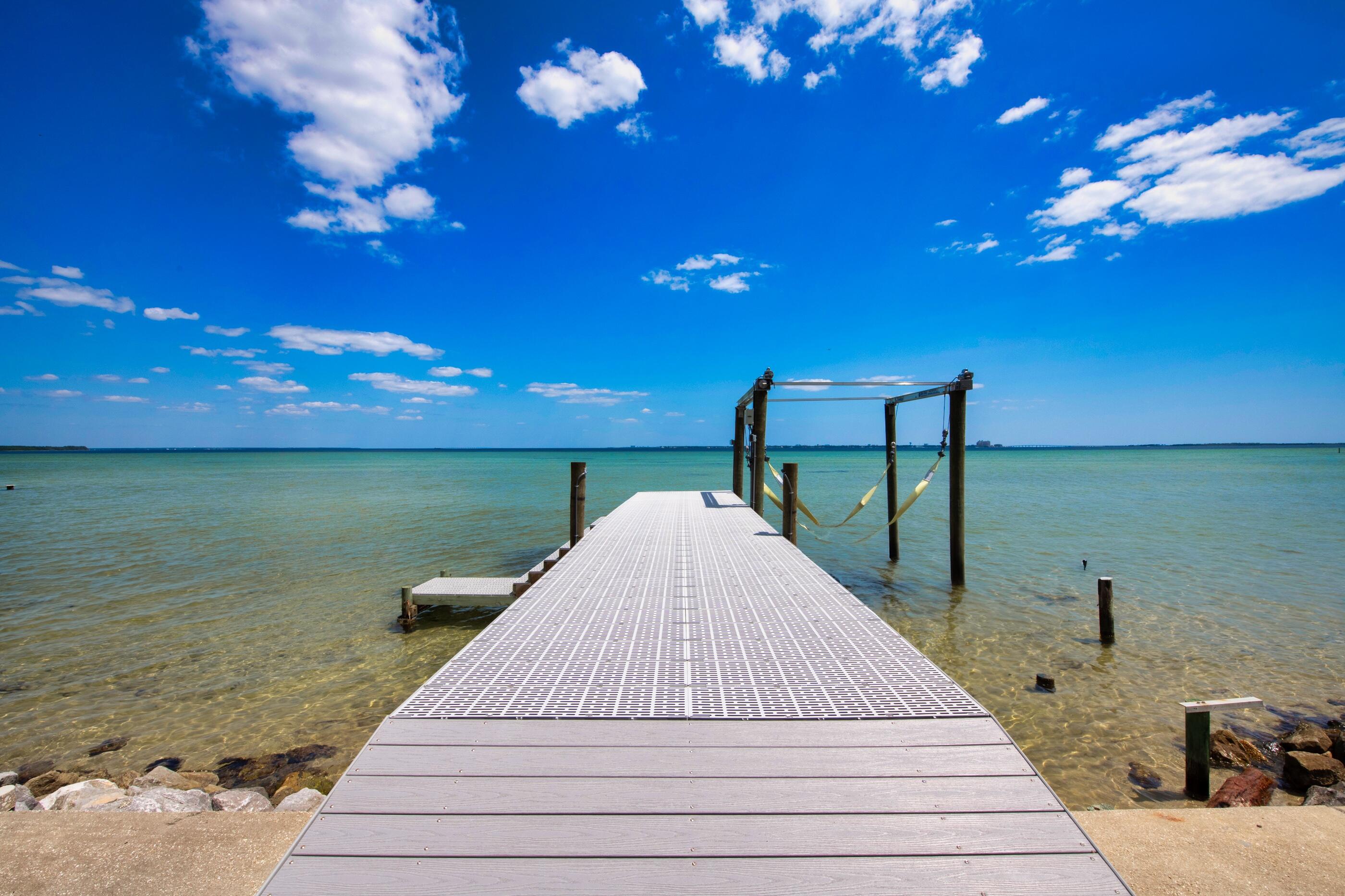 LAKE LORRAINE ESTATES - Residential