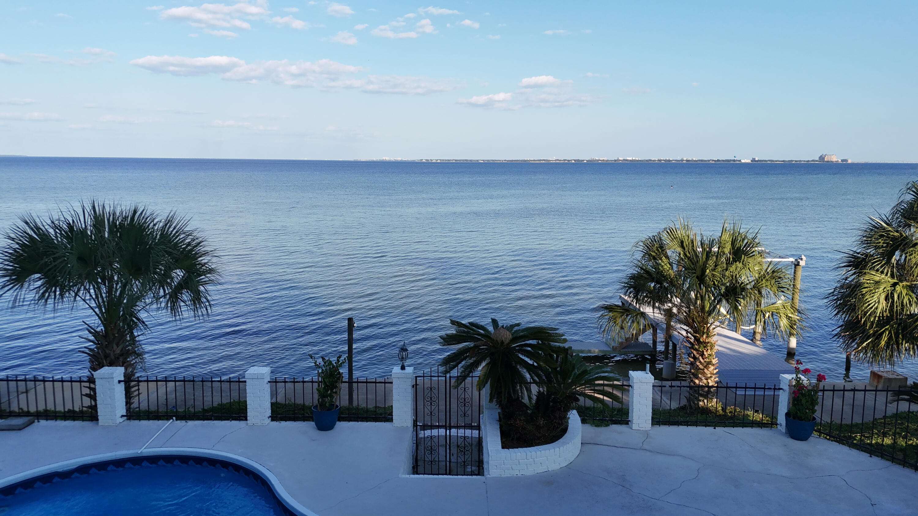 LAKE LORRAINE ESTATES - Residential