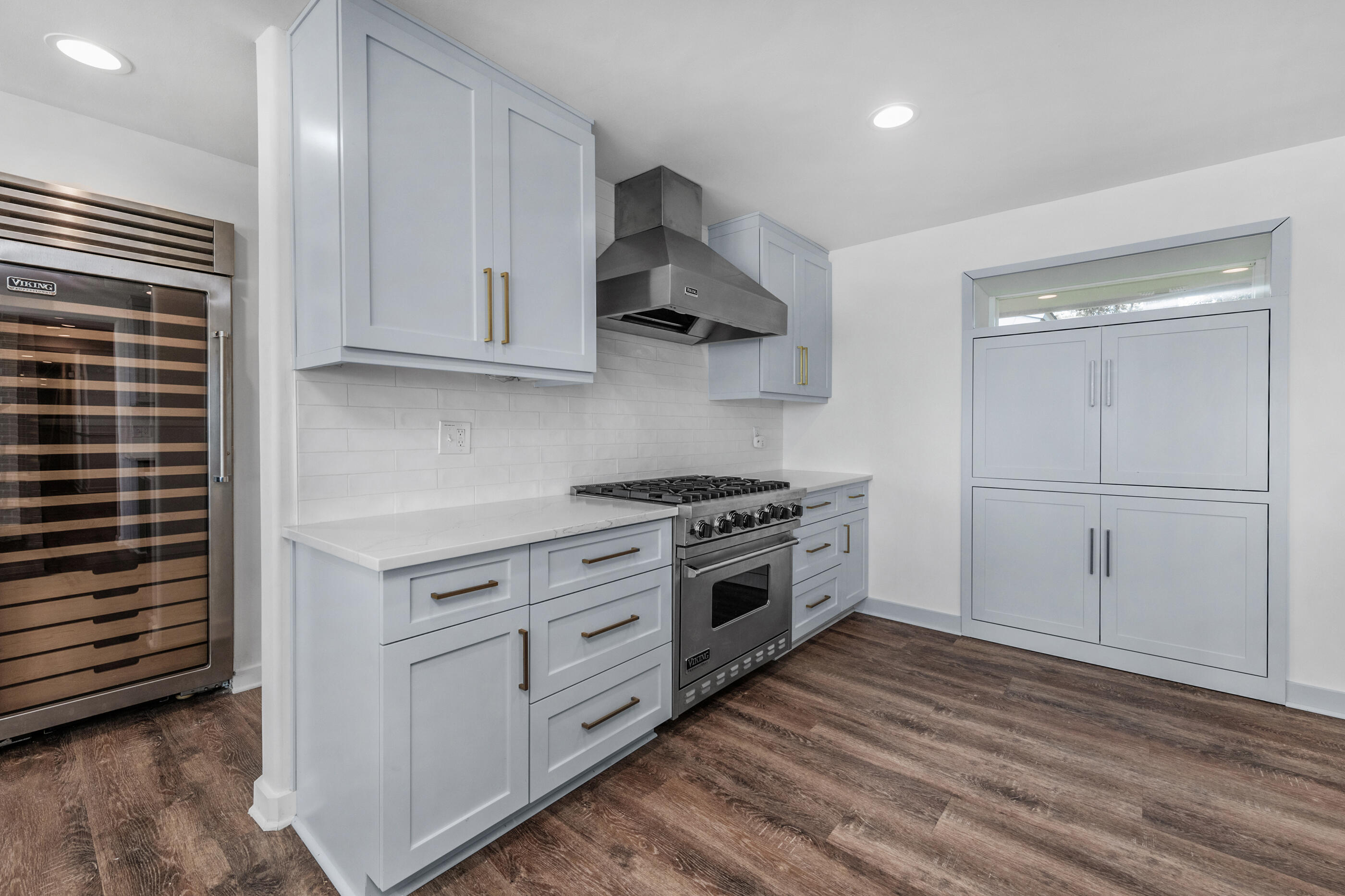 LAKE LORRAINE ESTATES - Residential