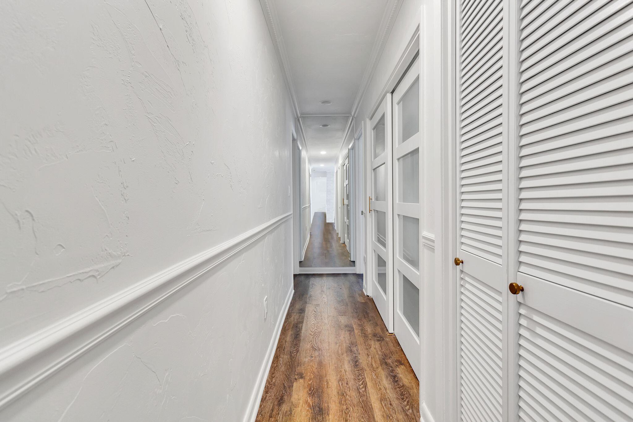 LAKE LORRAINE ESTATES - Residential