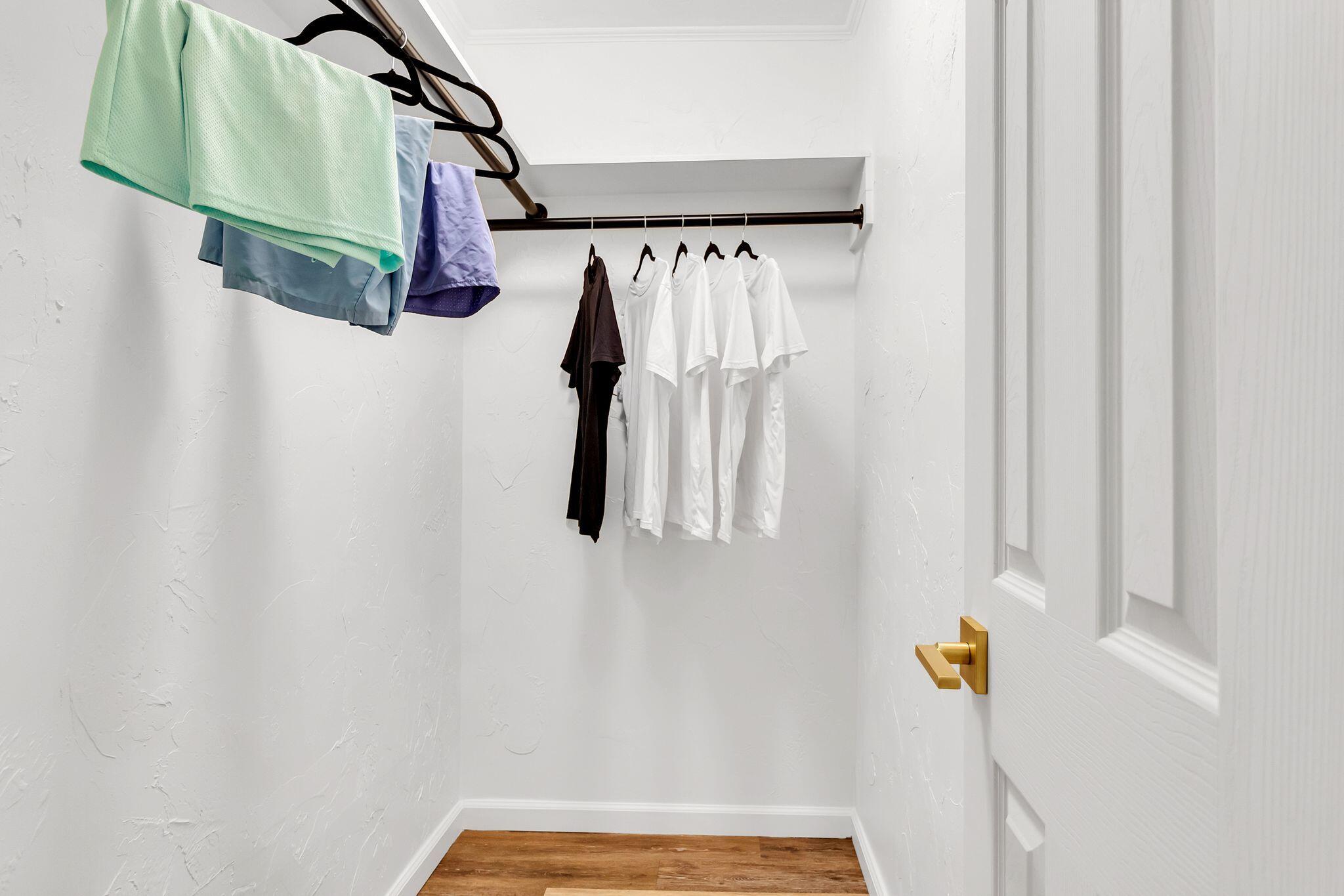 LAKE LORRAINE ESTATES - Residential