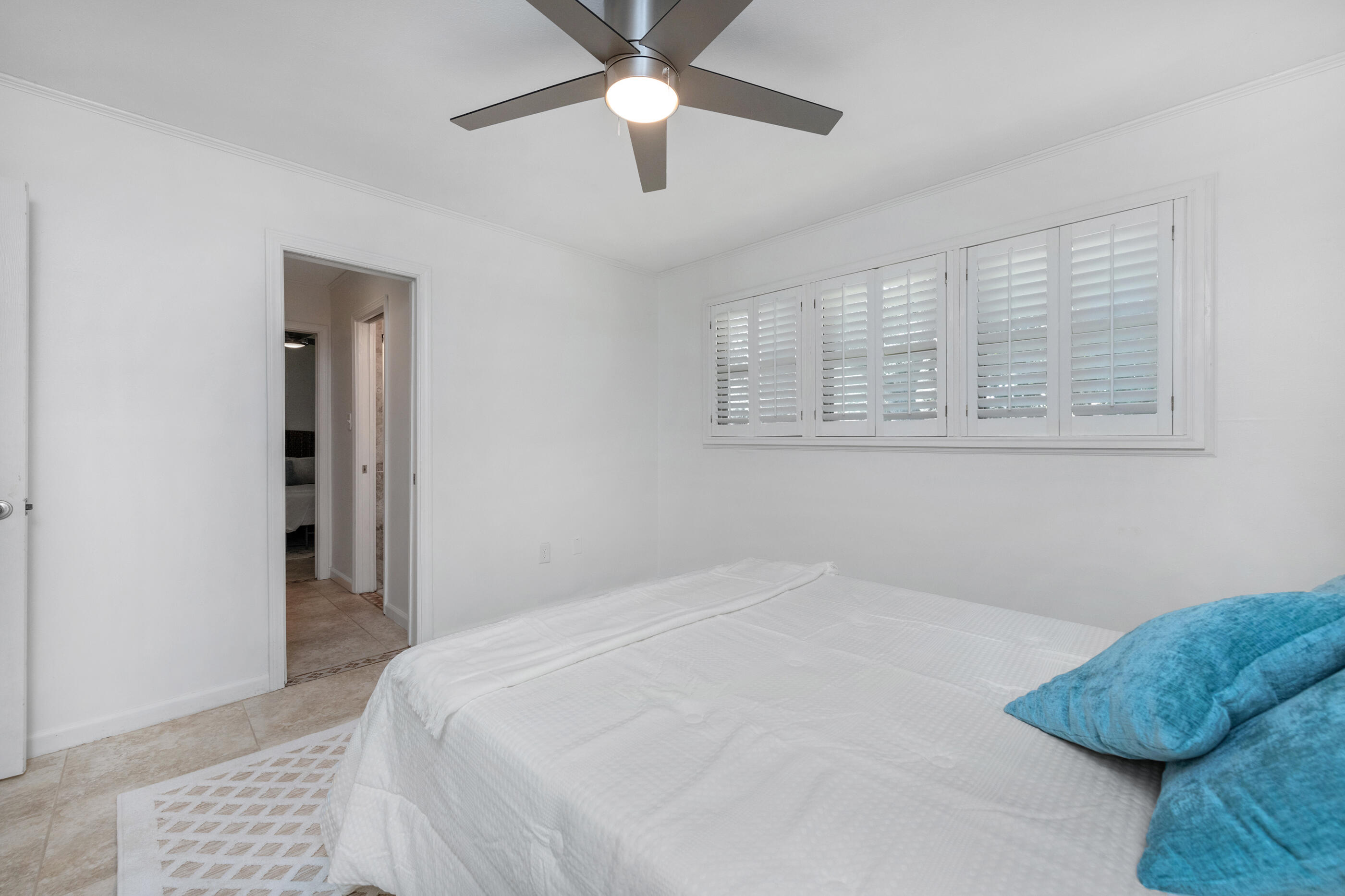 LAKE LORRAINE ESTATES - Residential