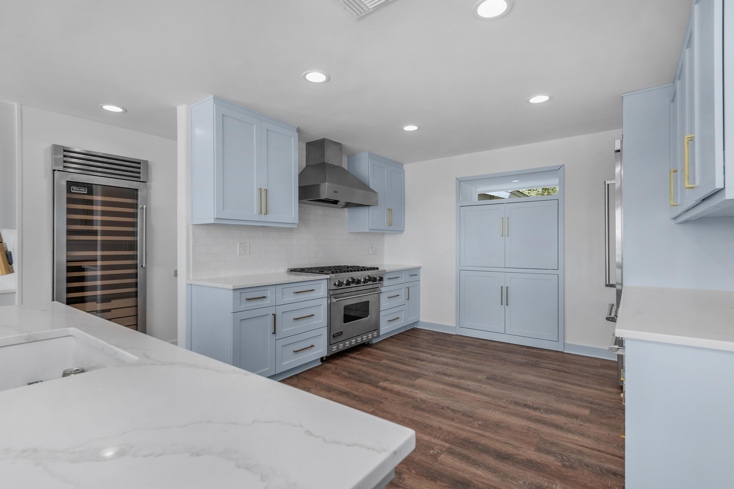 LAKE LORRAINE ESTATES - Residential