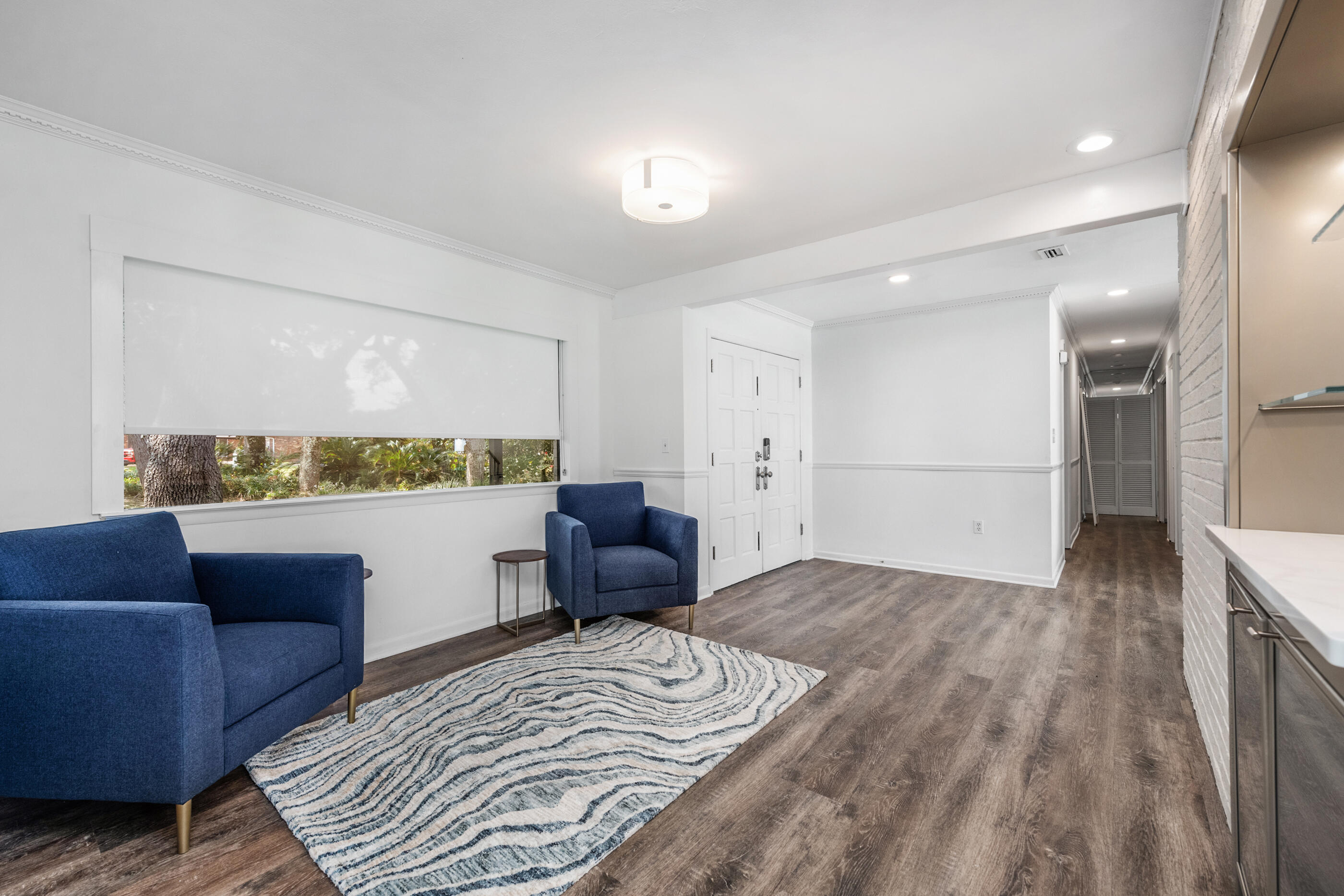 LAKE LORRAINE ESTATES - Residential