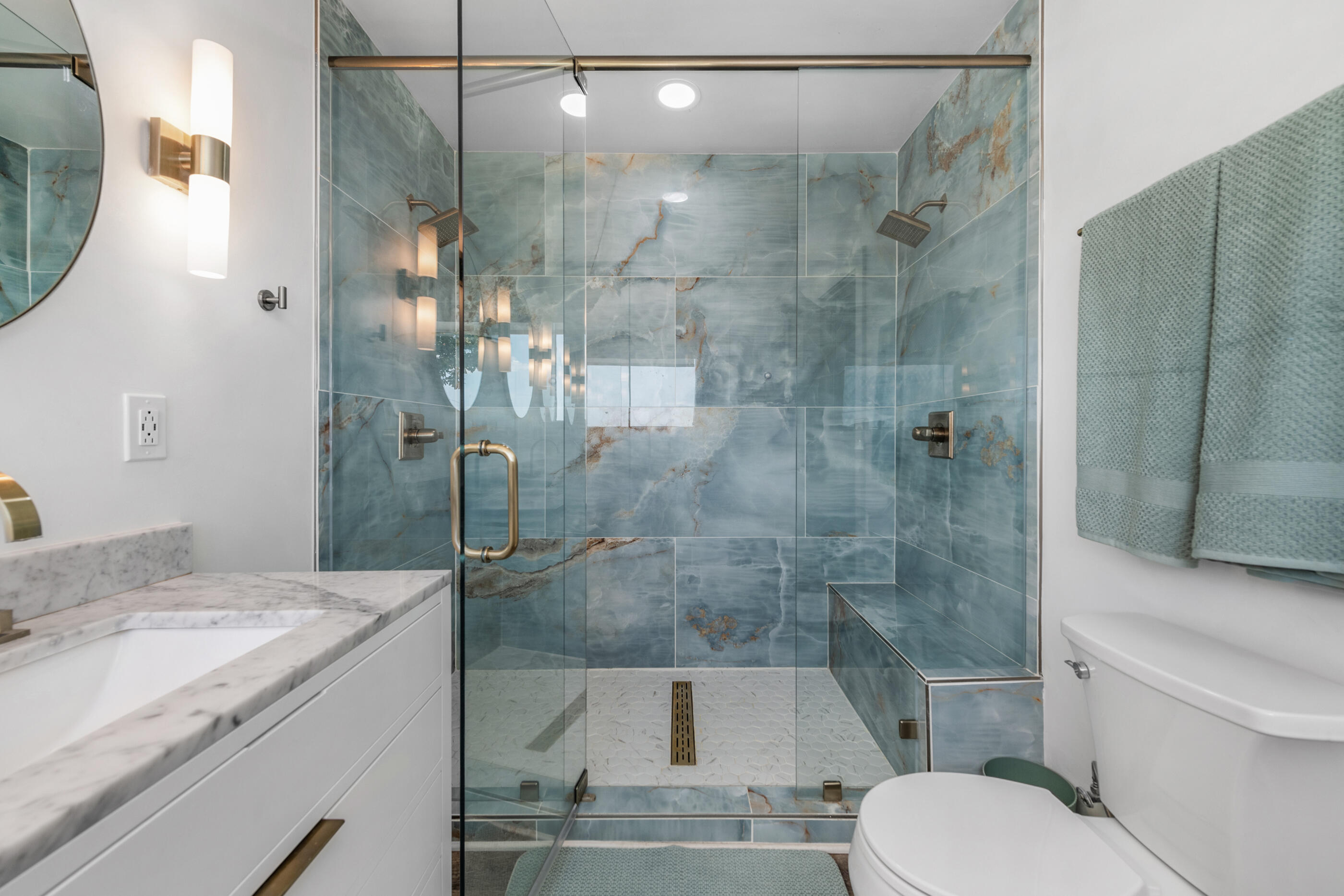 LAKE LORRAINE ESTATES - Residential