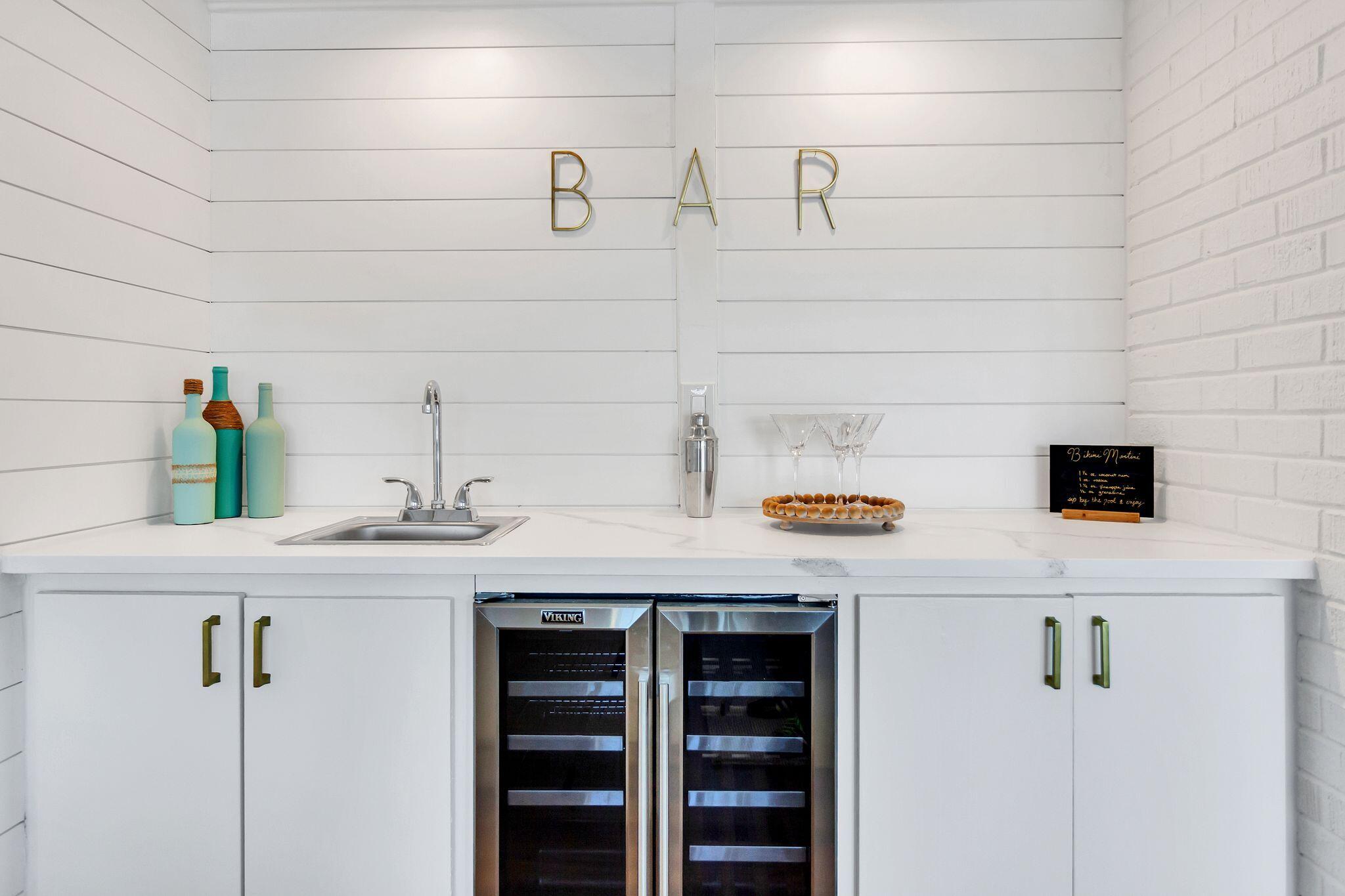 LAKE LORRAINE ESTATES - Residential