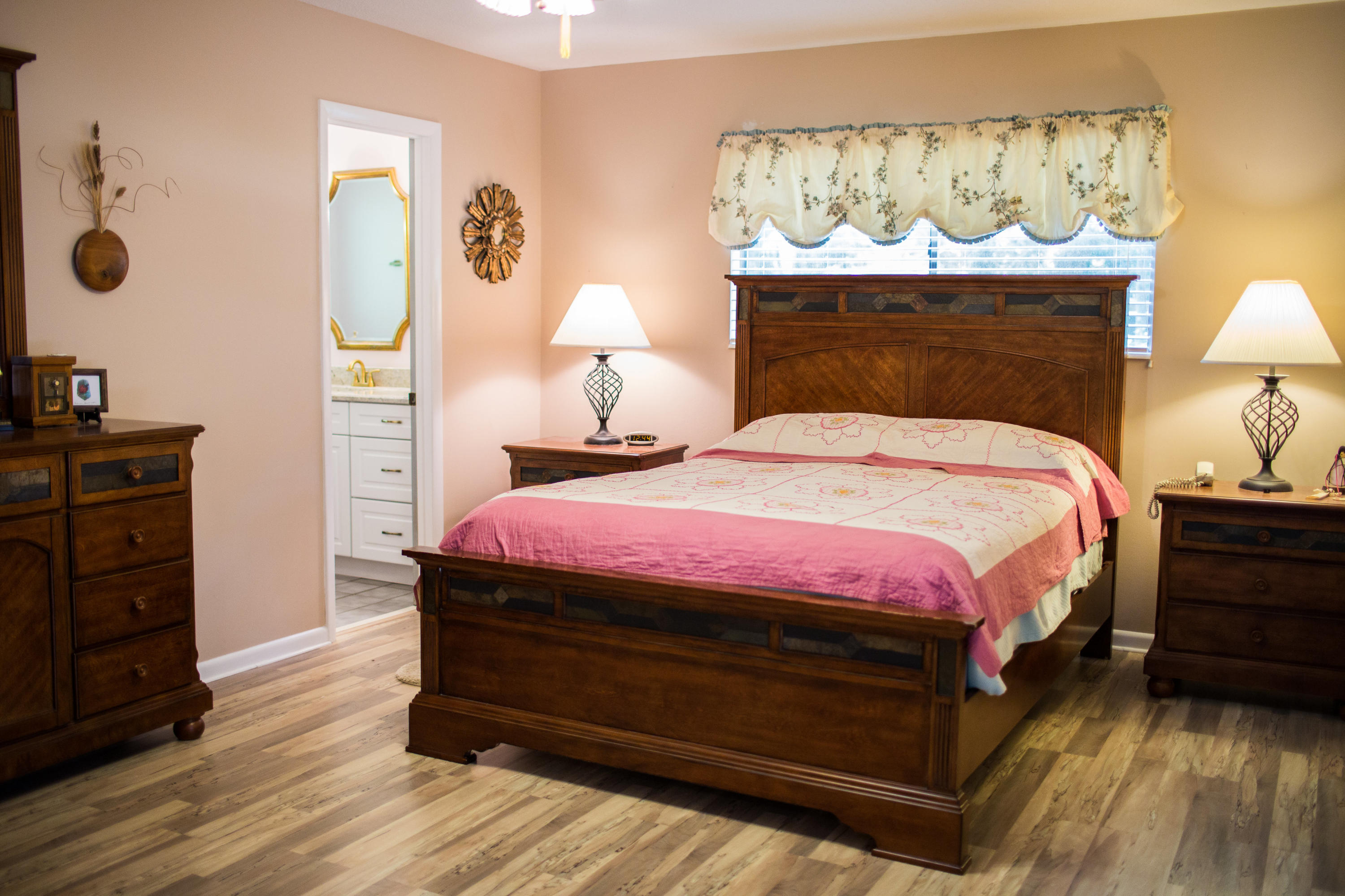 ROCKY BAYOU ESTATES 04 - Residential