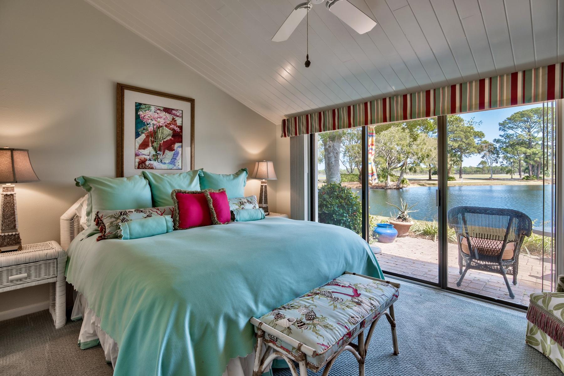 BAYOU VILLAGE CONDO PH 2 - Residential