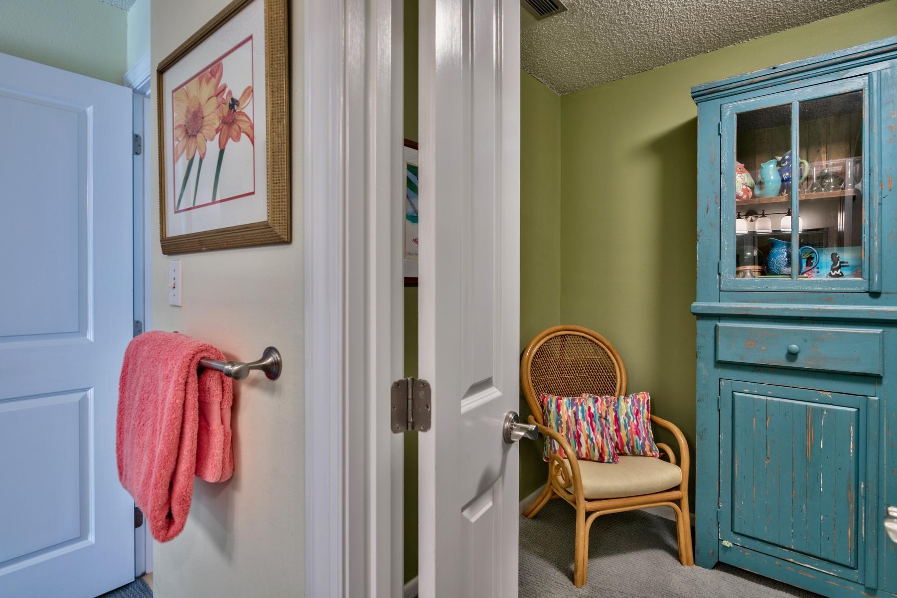 BAYOU VILLAGE CONDO PH 2 - Residential