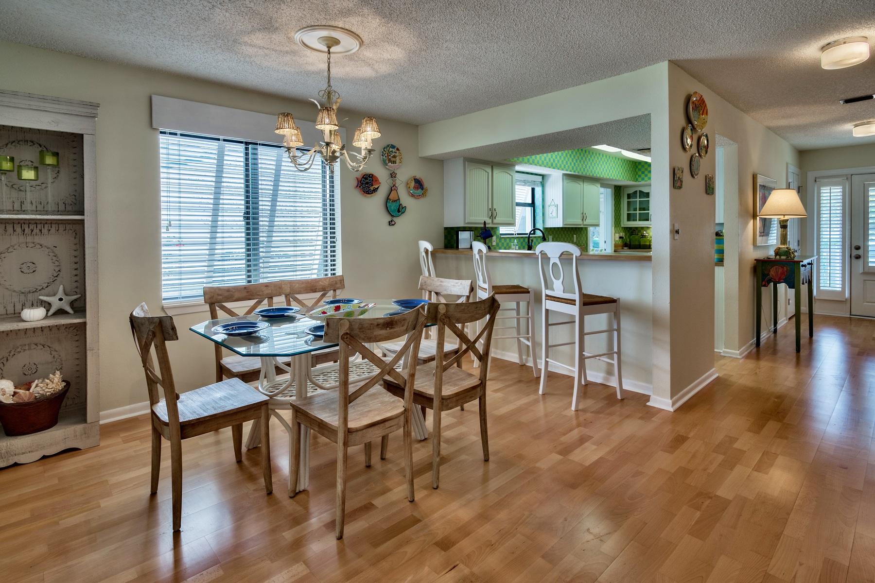 BAYOU VILLAGE CONDO PH 2 - Residential