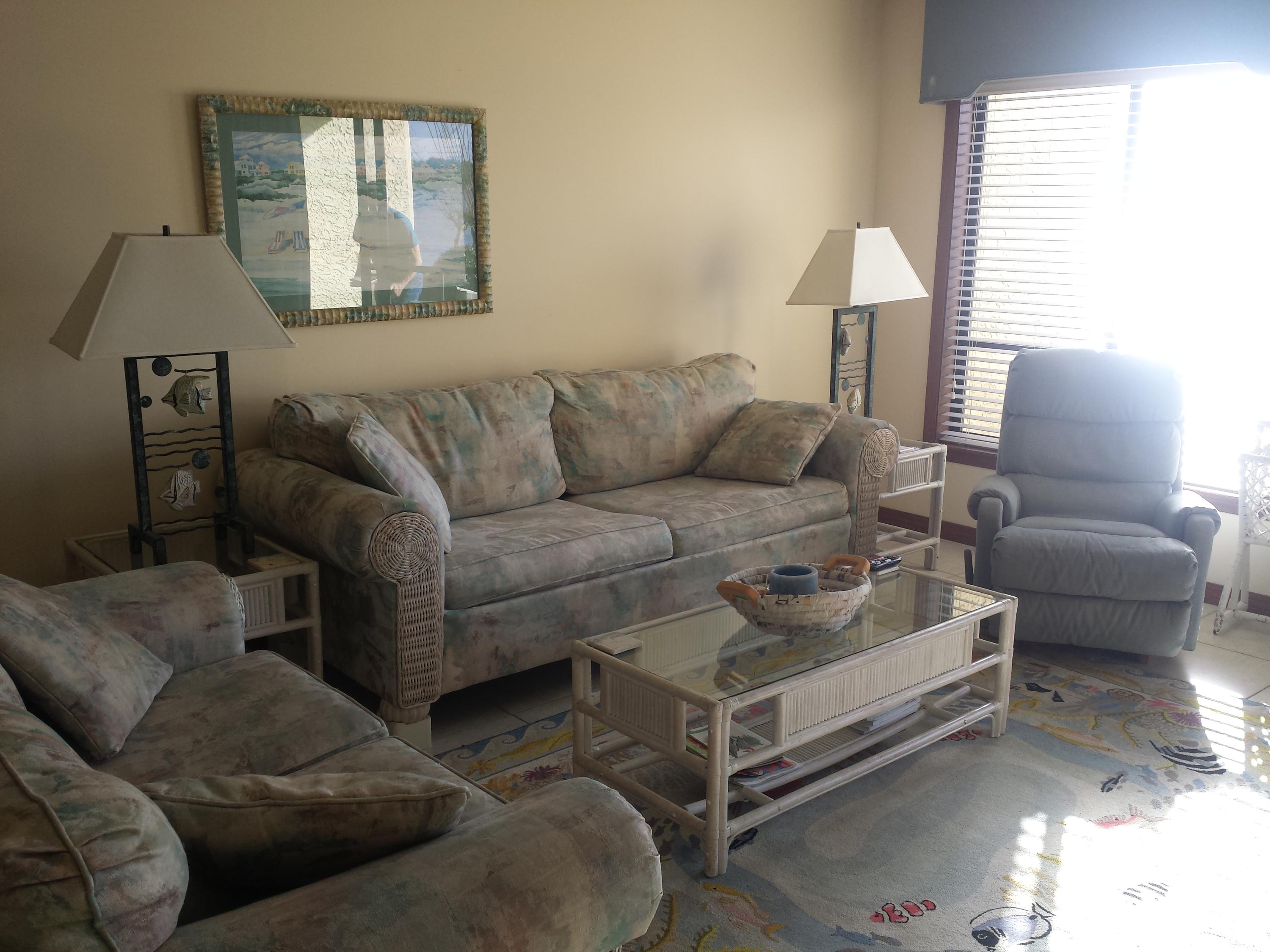 BAYSIDE VILLAS CONDOS - Residential