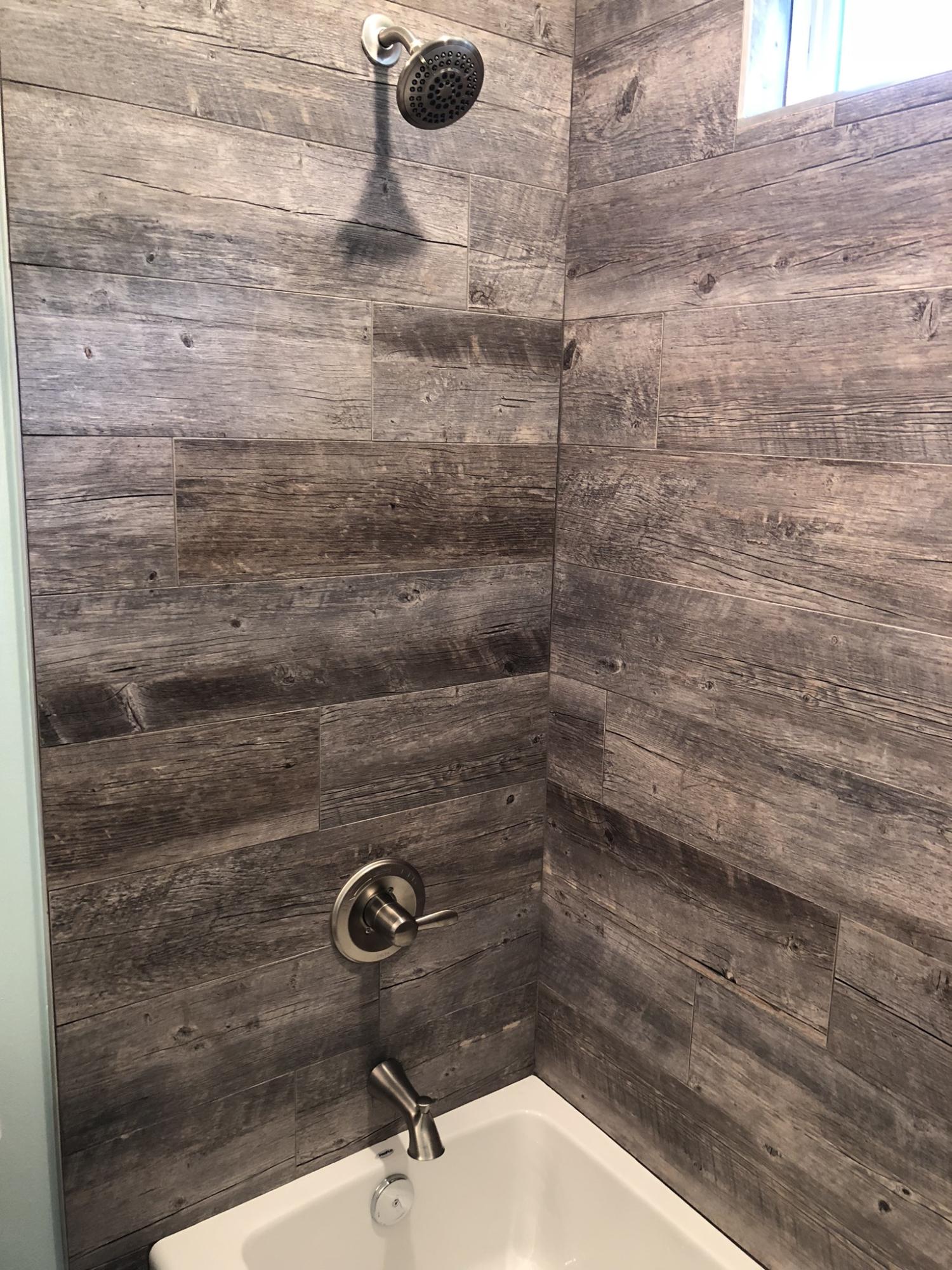 ELLIOTTS POINT - Residential