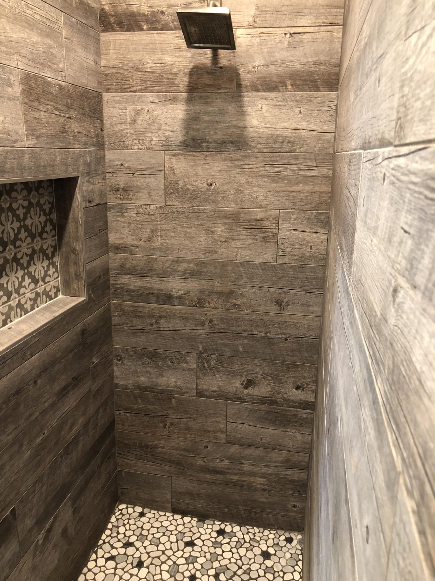 ELLIOTTS POINT - Residential