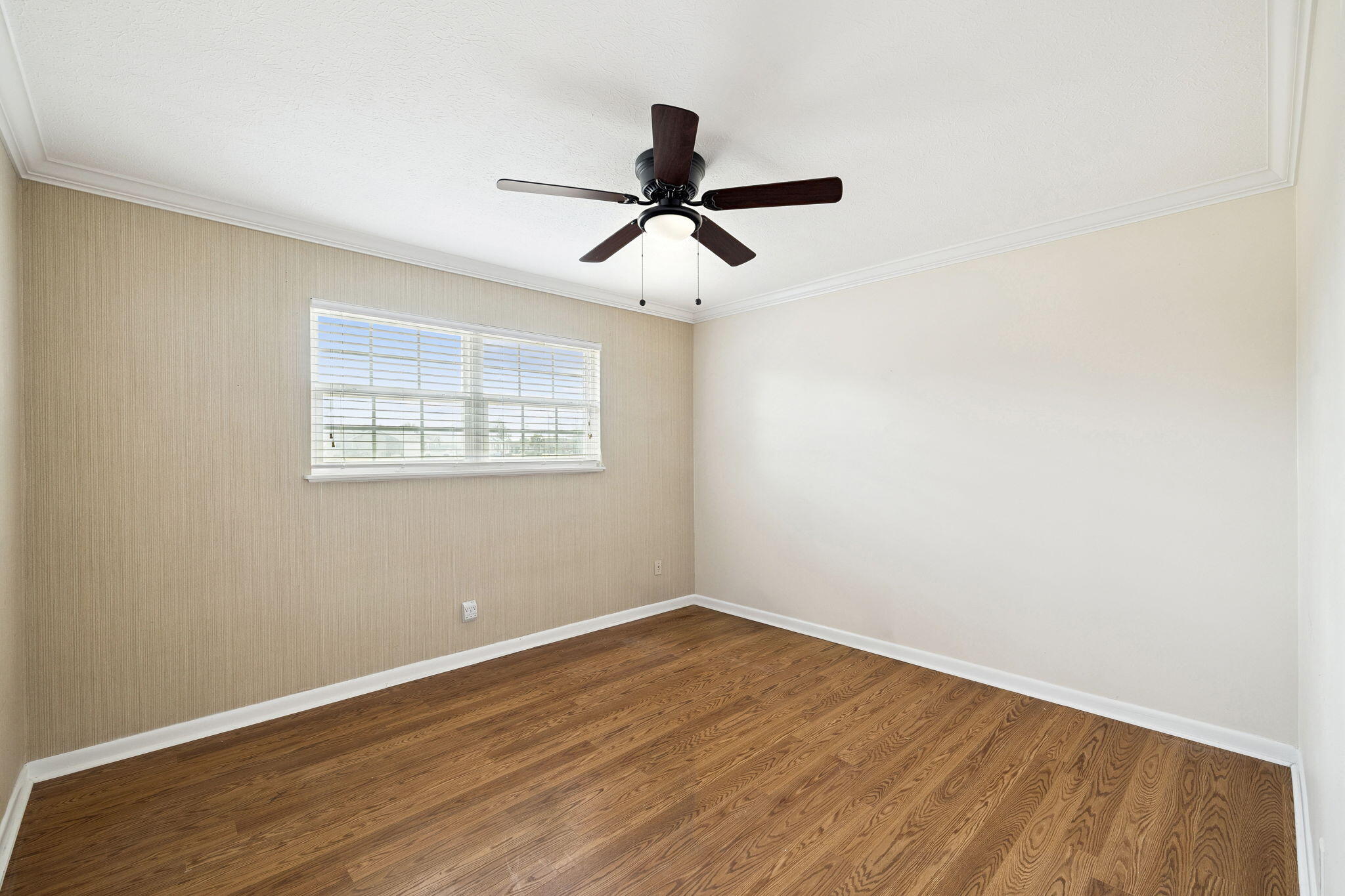 BAYWOOD SHORE ESTATES UNIT 2 - Residential