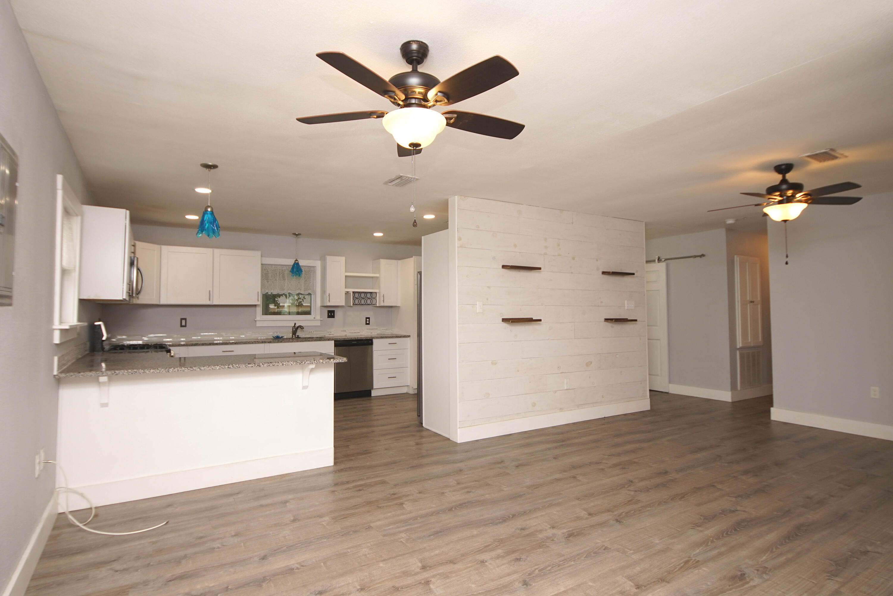 OAKLAND HEIGHTS - Residential