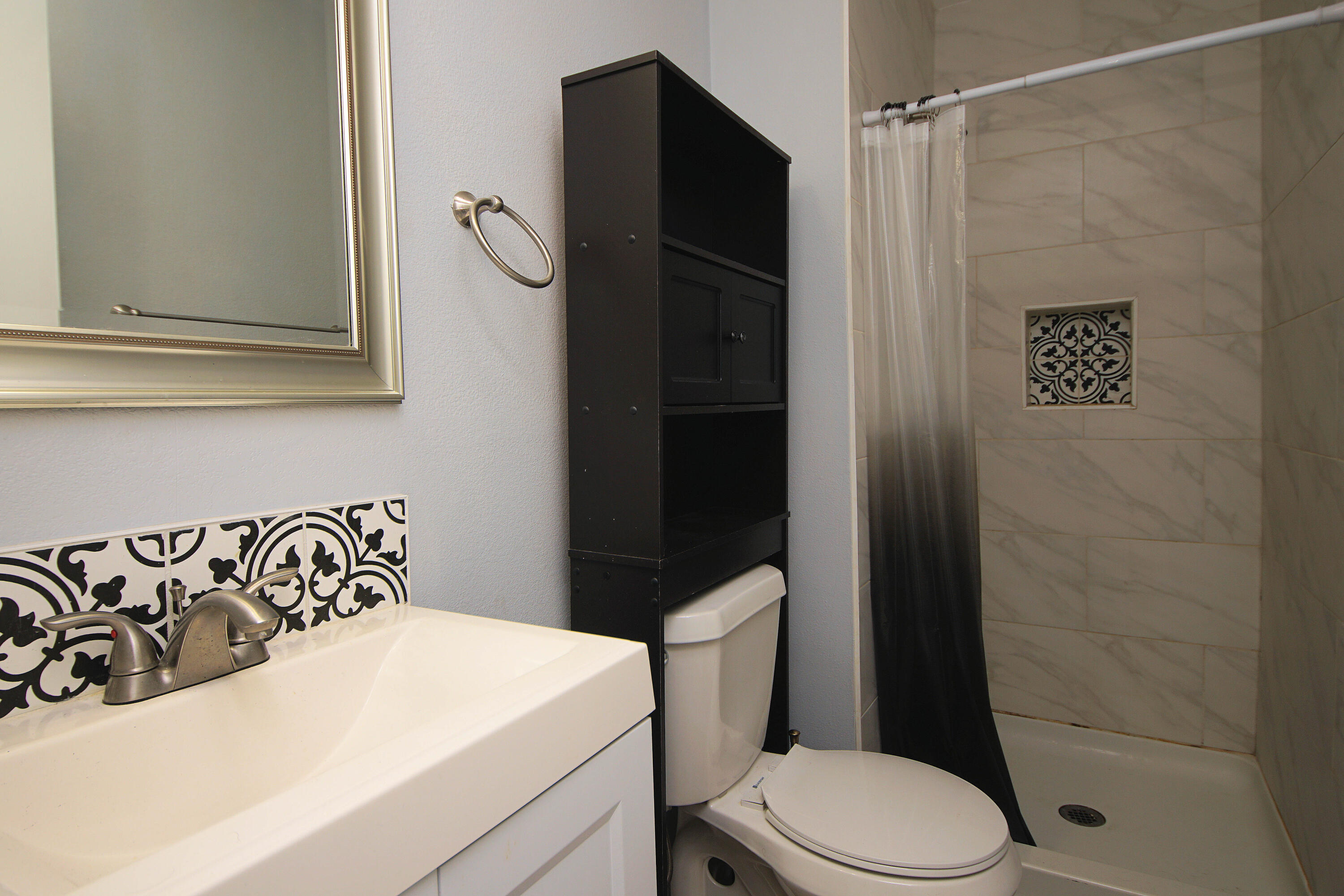 OAKLAND HEIGHTS - Residential