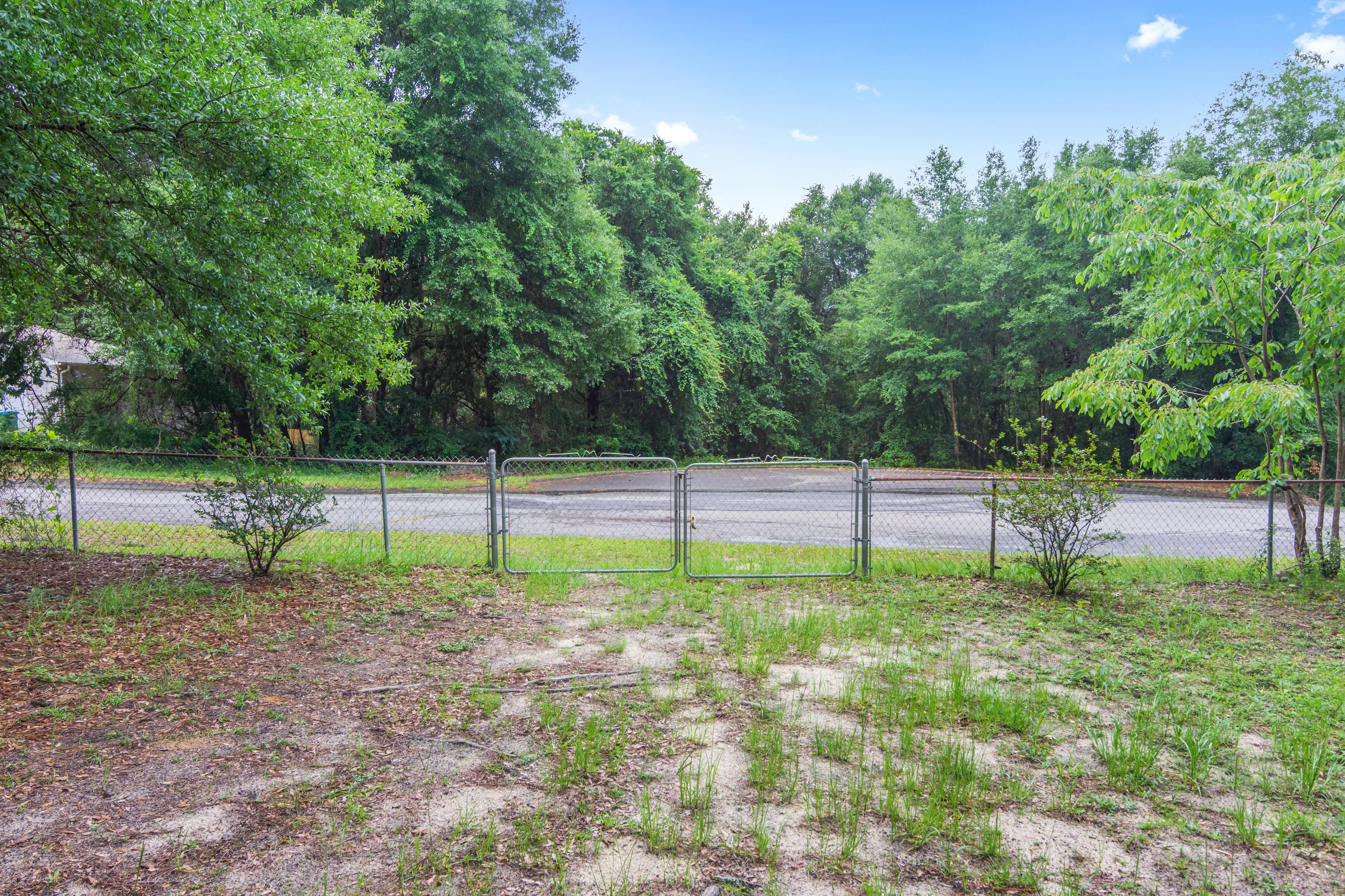 KENNEDY LAKES 1ST ADDN - Residential