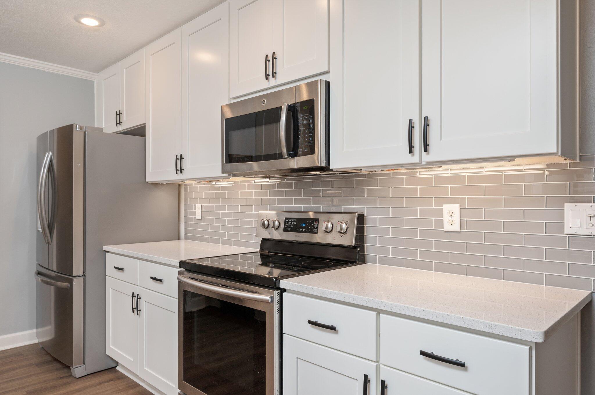 CARIBBEAN EAST - Residential Lease