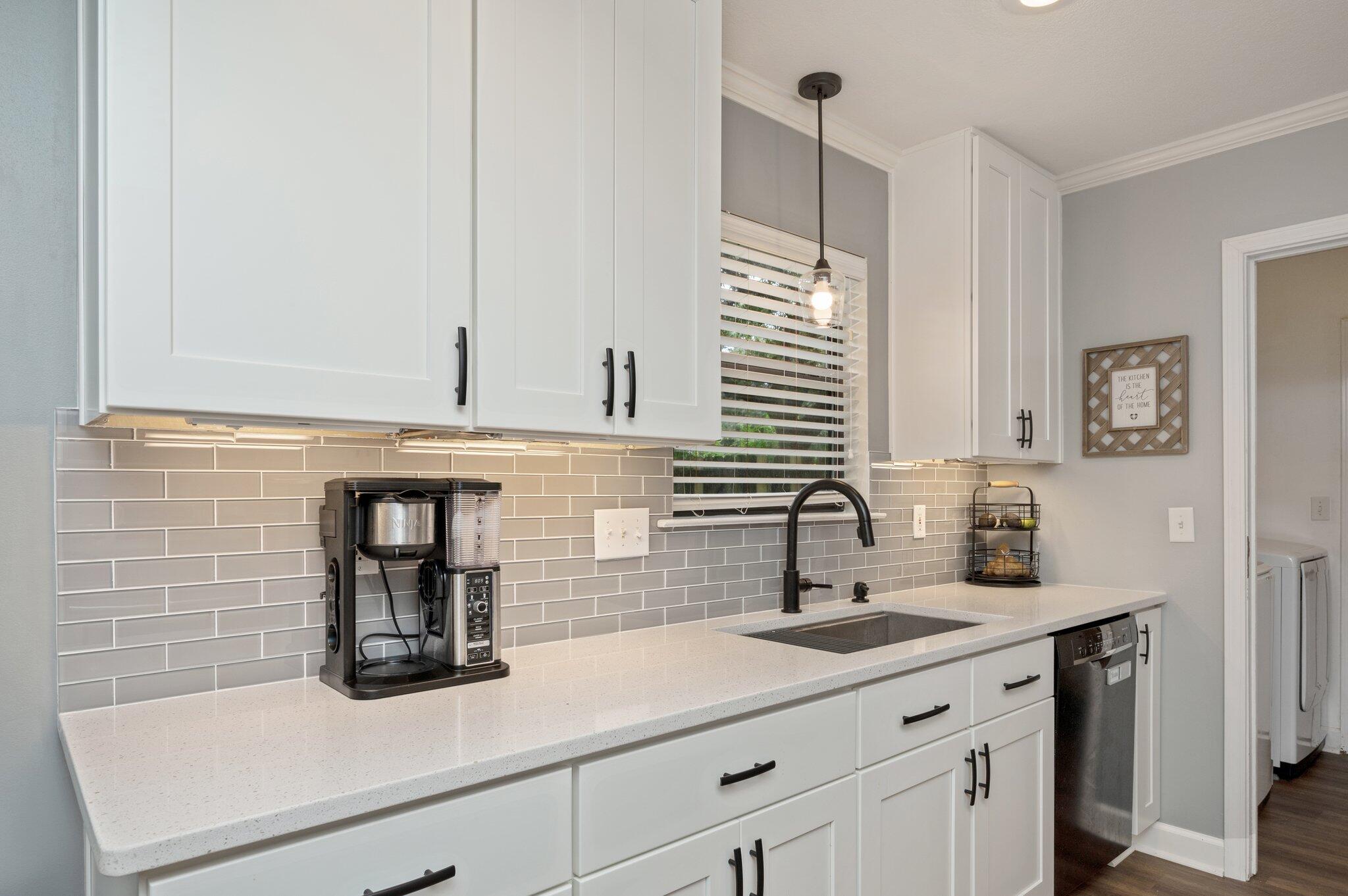 CARIBBEAN EAST - Residential Lease