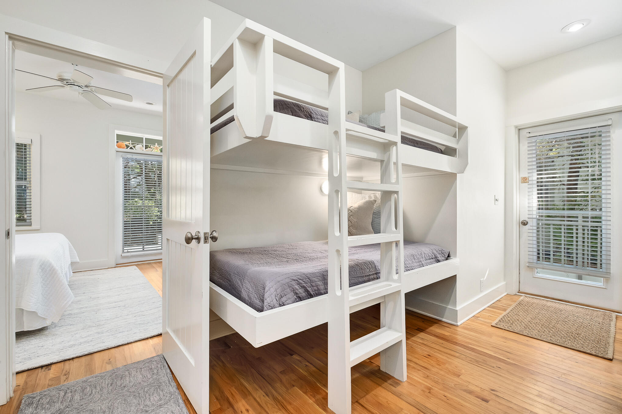 MAGNOLIA COTTAGES BY THE SEA - Residential