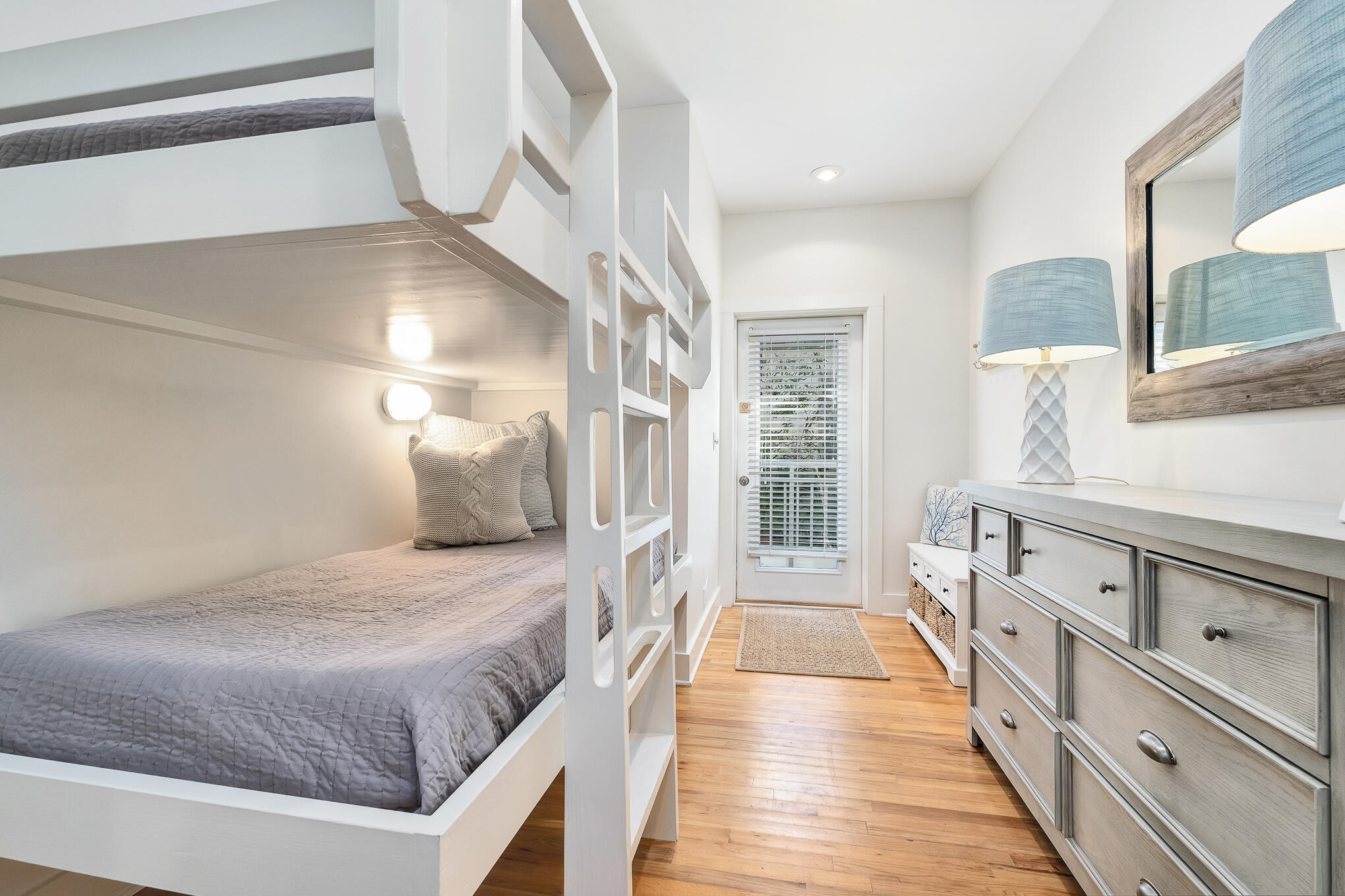 MAGNOLIA COTTAGES BY THE SEA - Residential